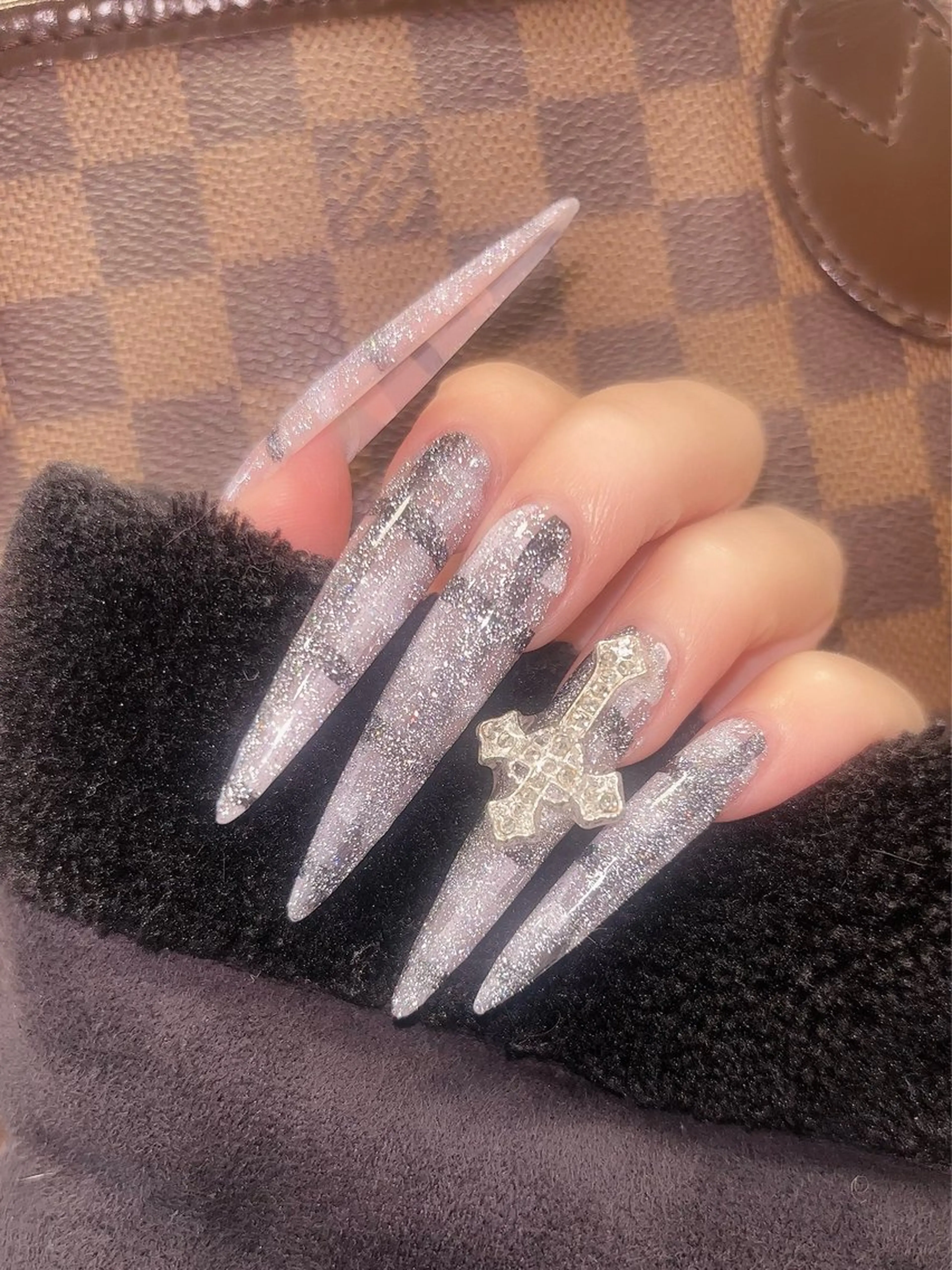 ネイル フラッシュネイル ロングネイル Y. 🍒maki🍒ྀིのネイルデザイン