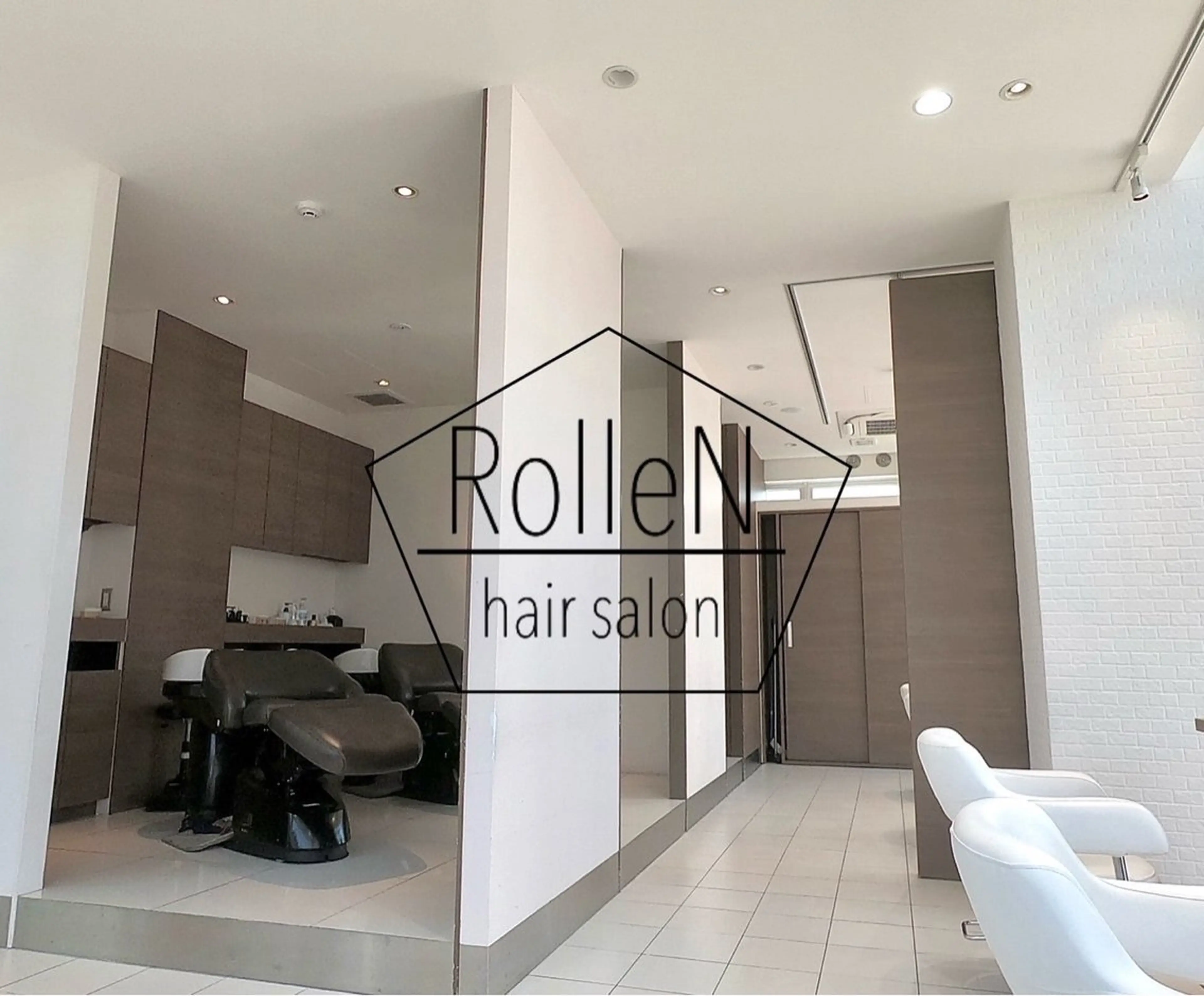 美魔女 美容師NAOのヘアスタイル