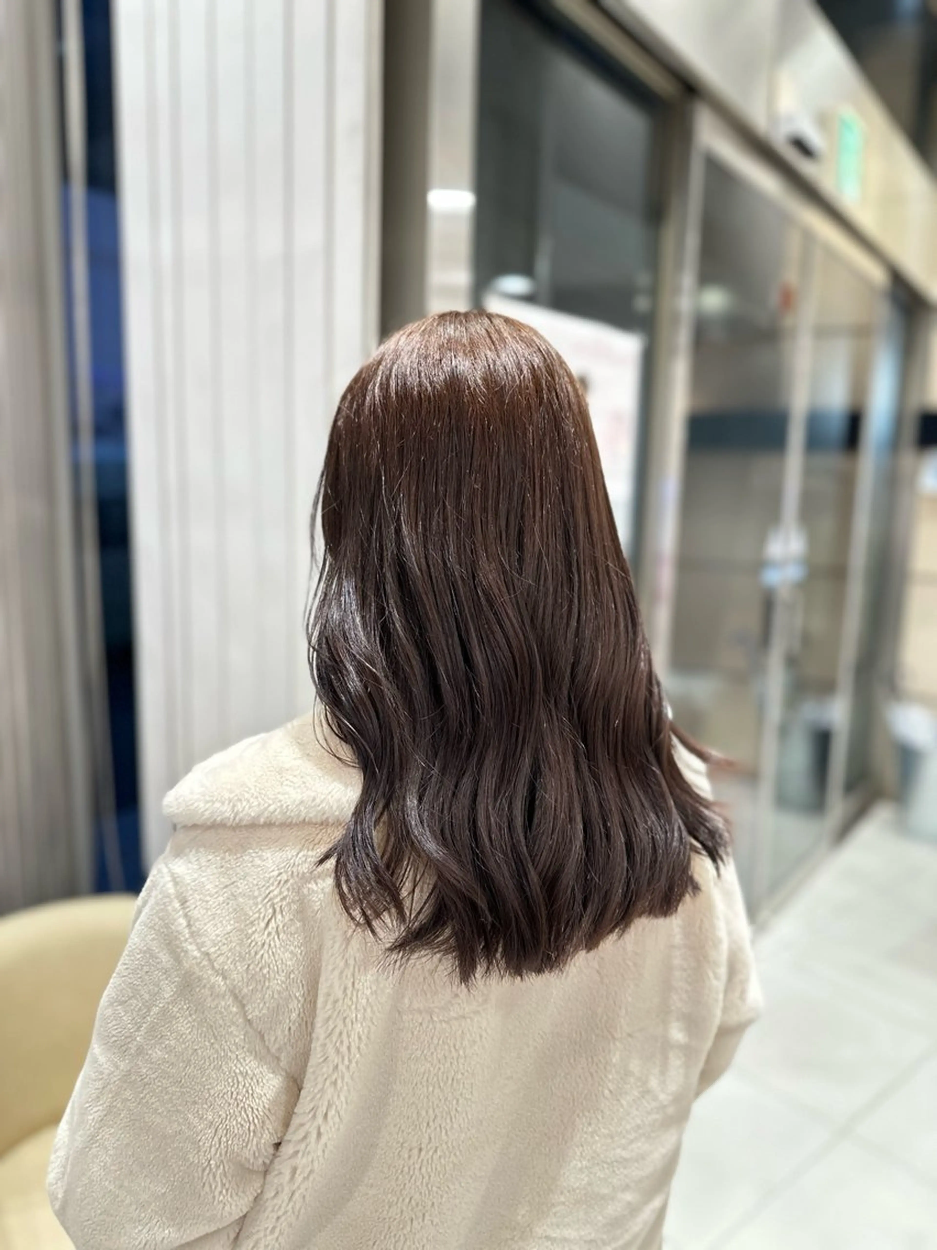 セミロング カラー クロスパーマ/うる艶 カラー/Kurumiのヘアスタイル