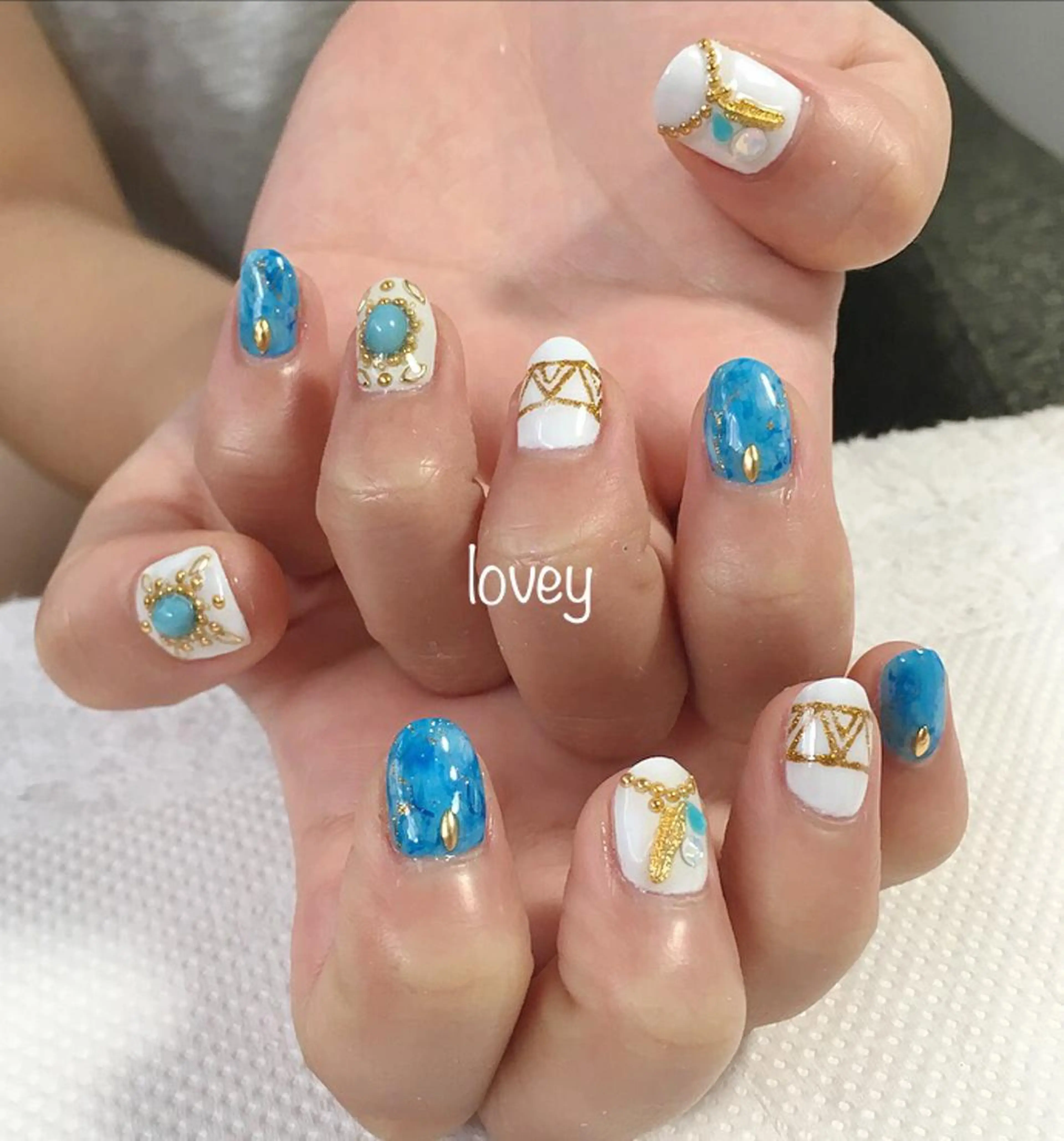 ネイル プライベートサロン loveyのネイルデザイン