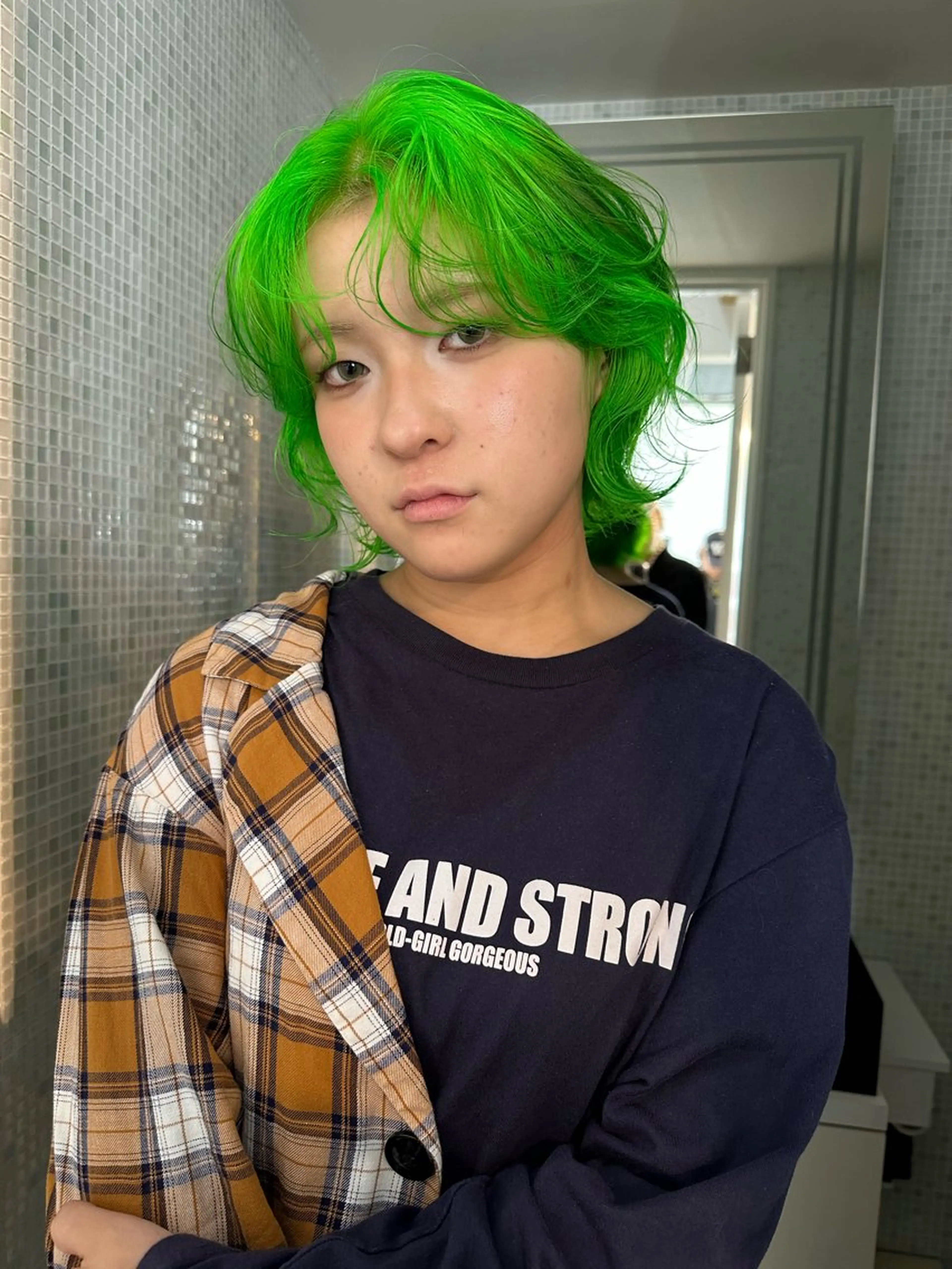 ショート カラー ヘアアレンジ MIYU/ニュアンス /ケアブリーチカラーのヘアスタイル