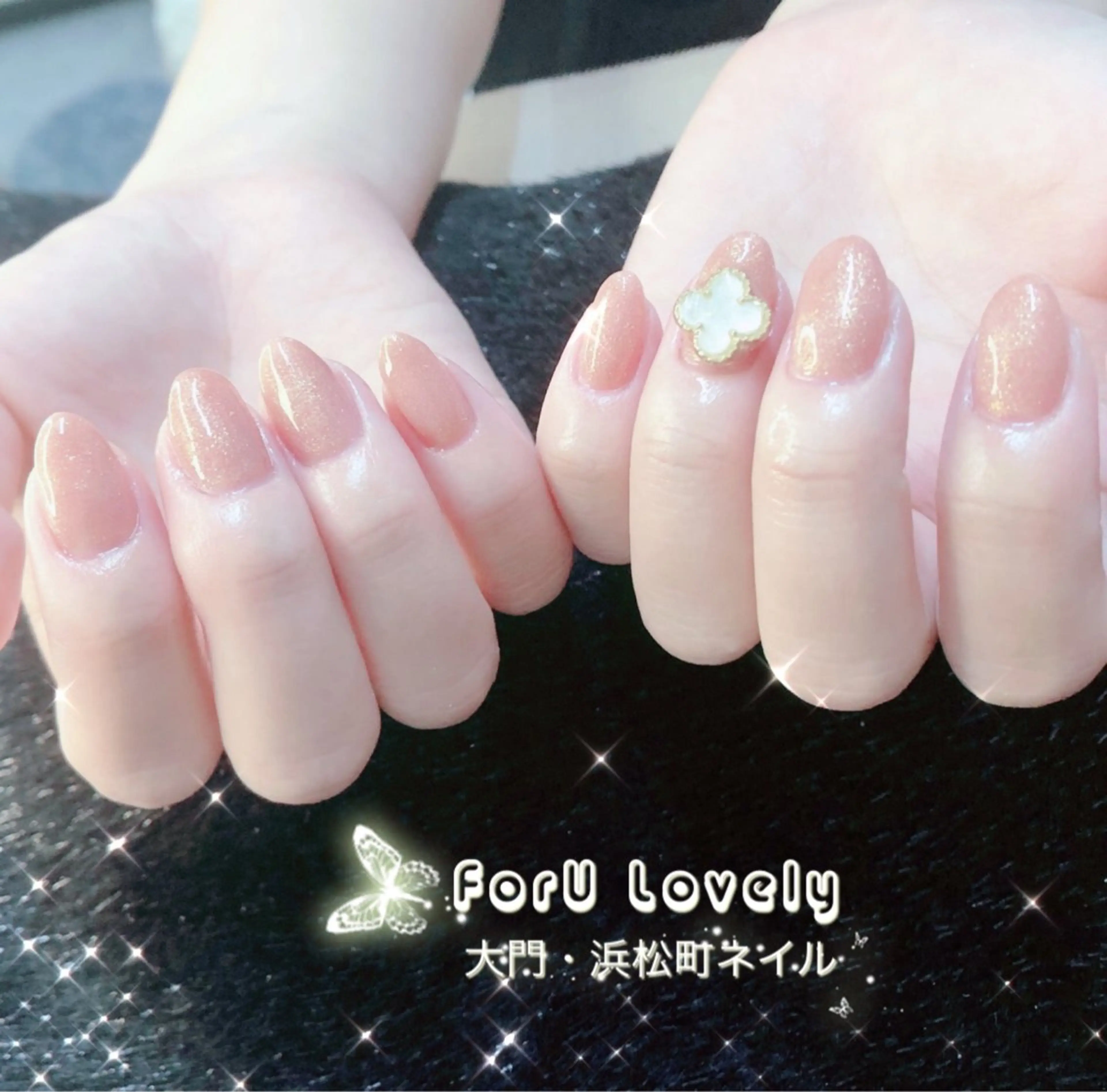 ネイル 桜ネイル フットネイル フレンチネイル ジェルネイル ラメ(グリッター) ハンドネイル ハンドケア 大門浜松町 ネイルのネイルデザイン