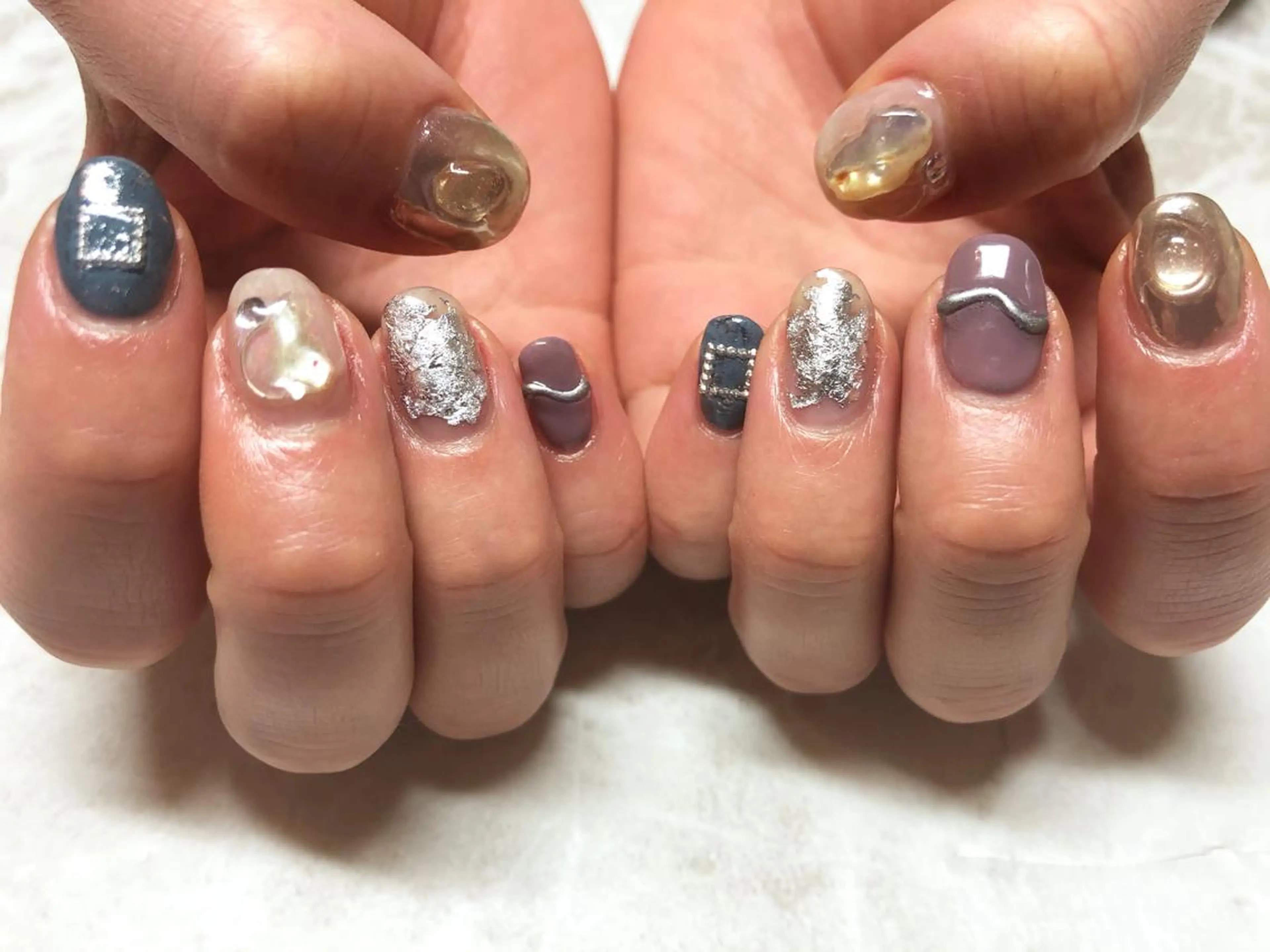 ネイル ニュアンスネイル clocln  / Suzukaのネイルデザイン