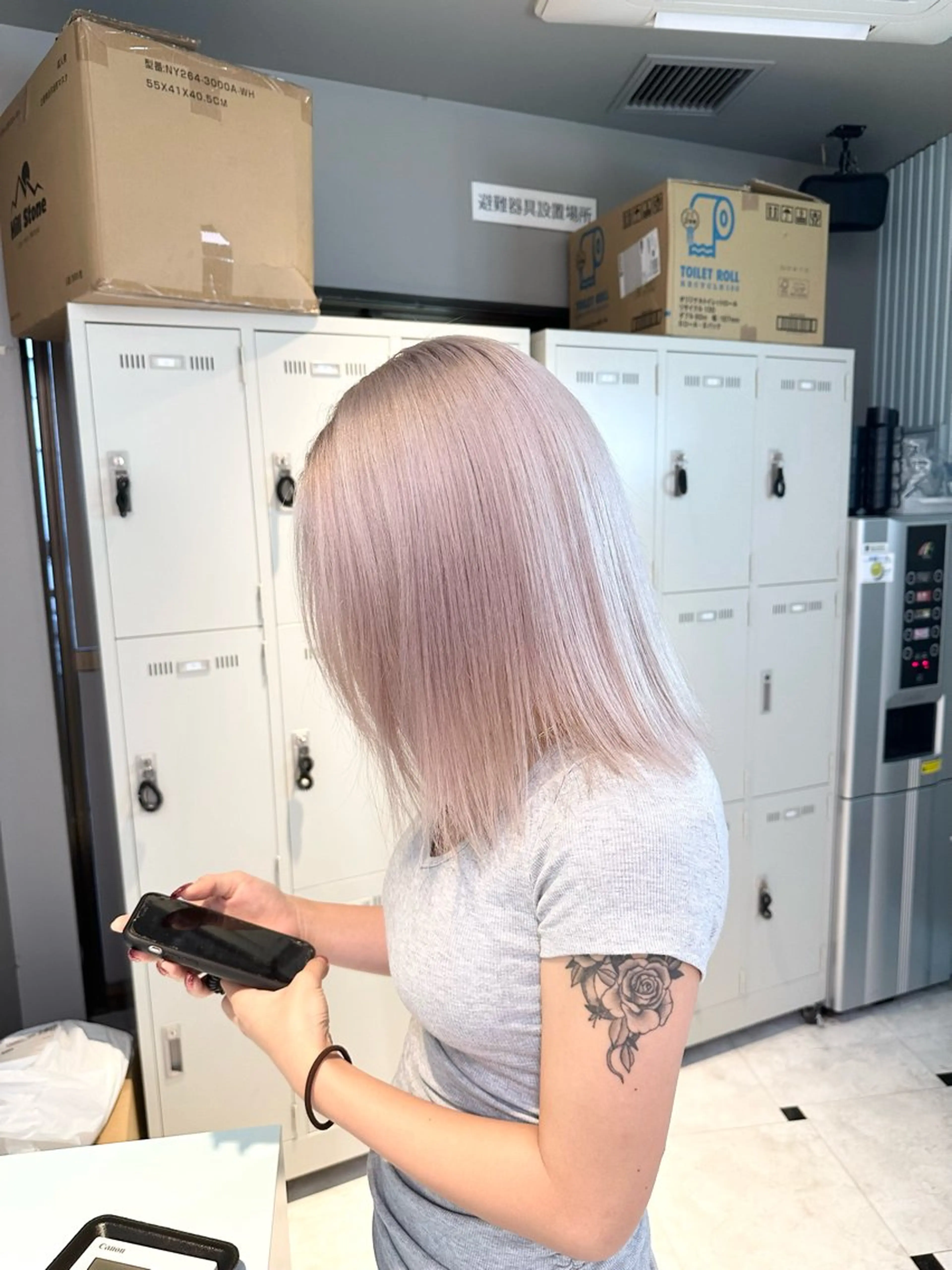 ミディアム カラー 🪄池袋ハイトーン 🪄ブリーチカラーのヘアスタイル