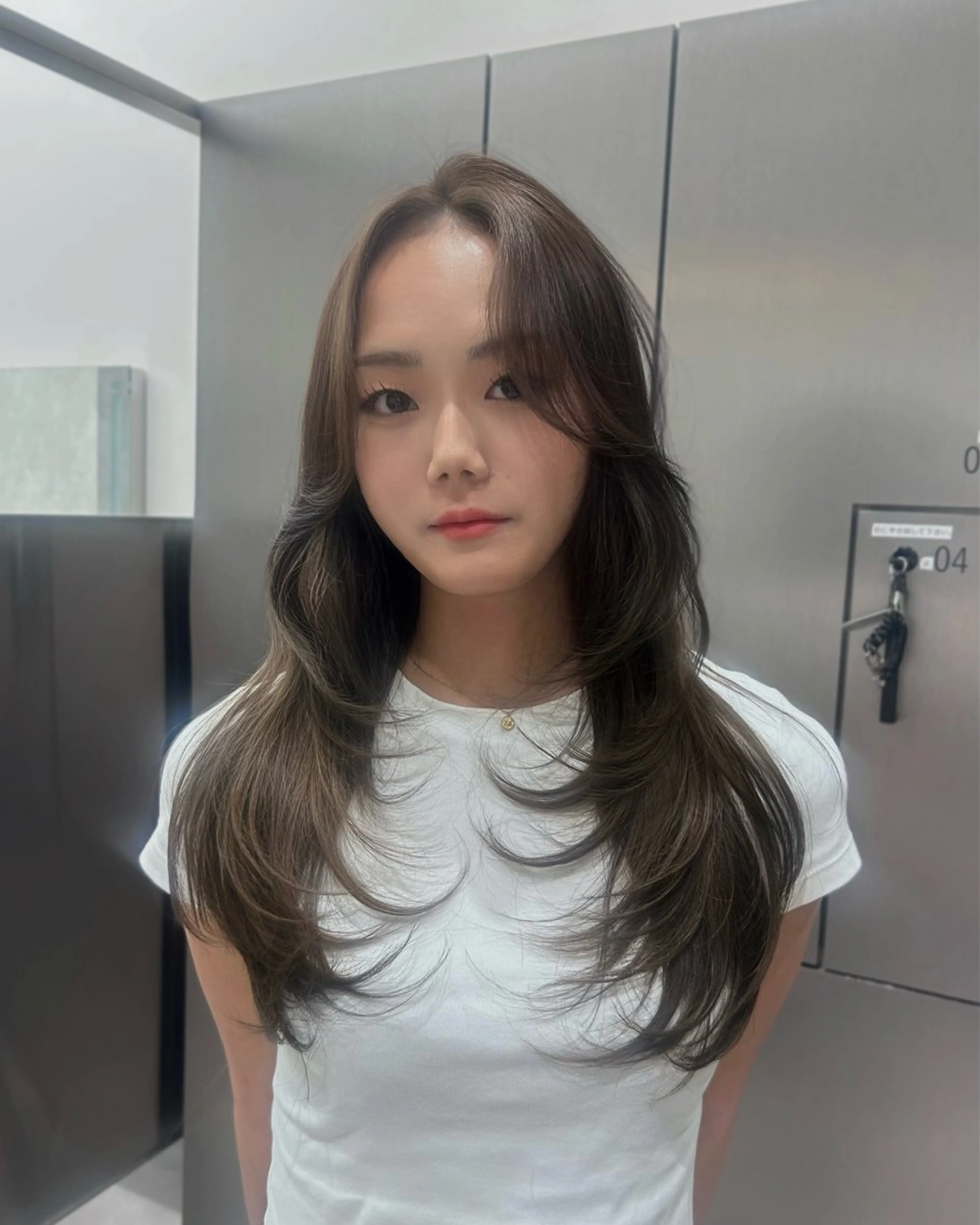 ロング レイヤーカット 大人レイヤー/艶美髪 🇺🇸TOMONAのヘアスタイル