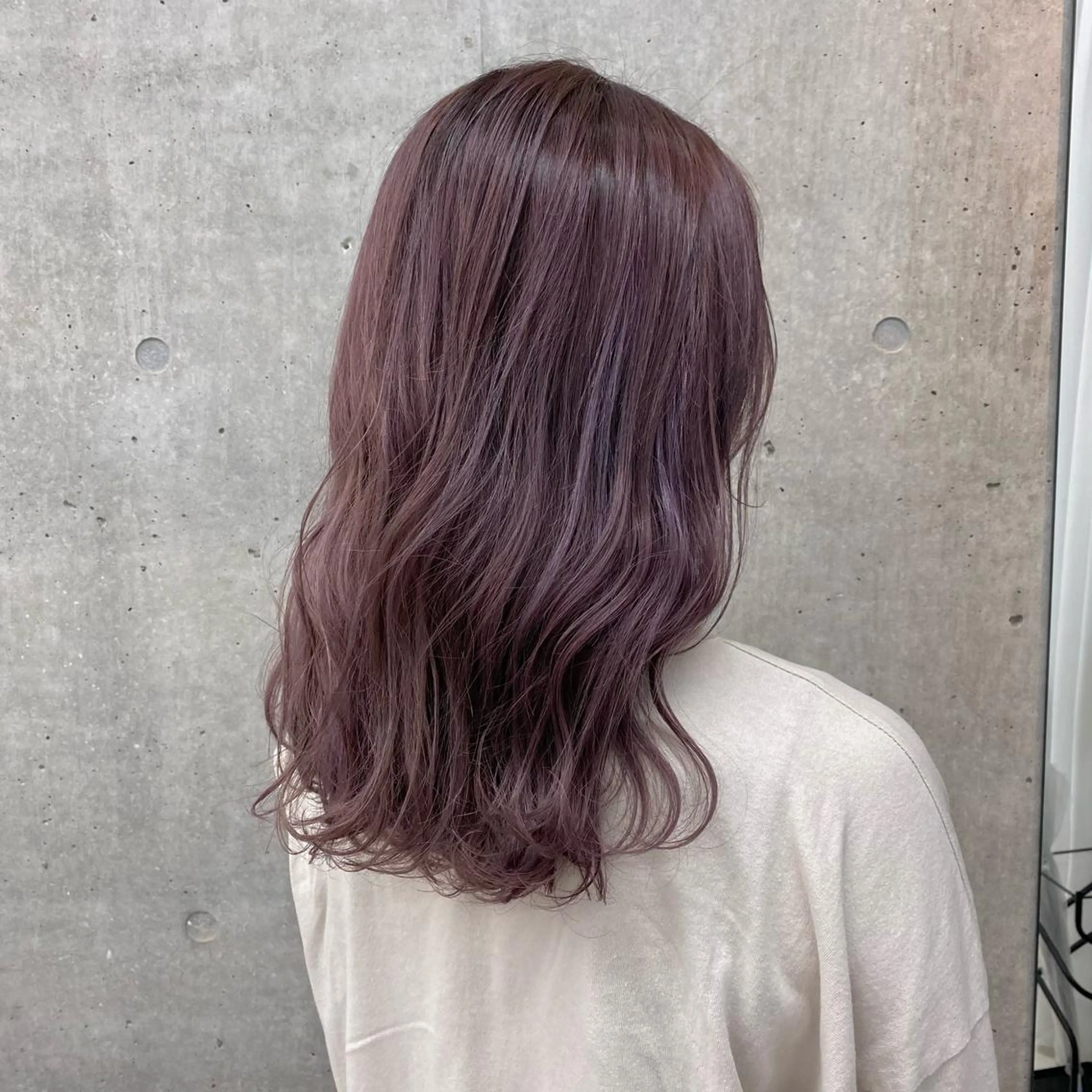 カラー 長嶋美奈/ 韓国風レイヤーカットのマツエク・マツパデザイン