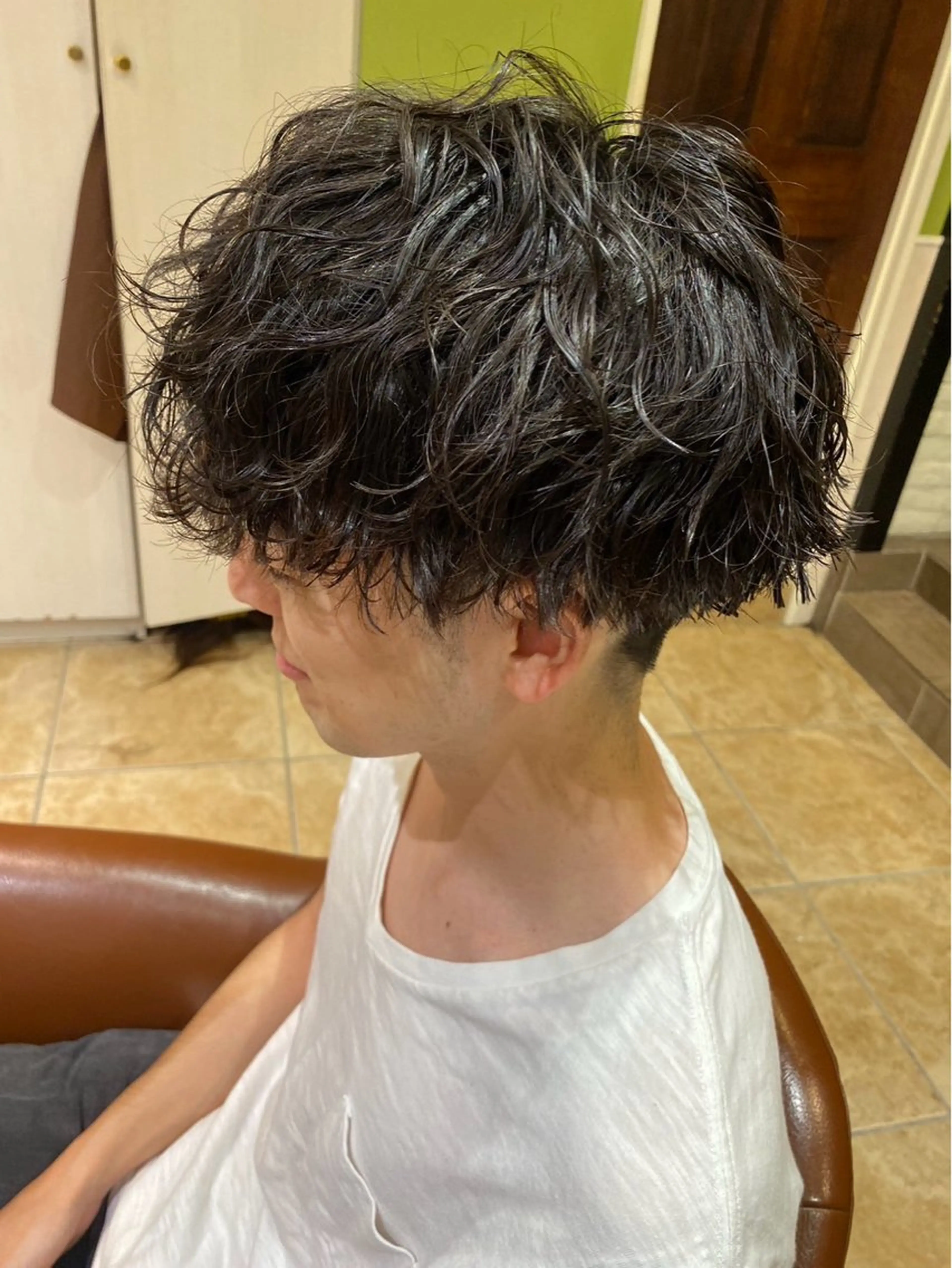 メンズ 🦕望月渉🦕 パーマ🌪️ブリーチのヘアスタイル