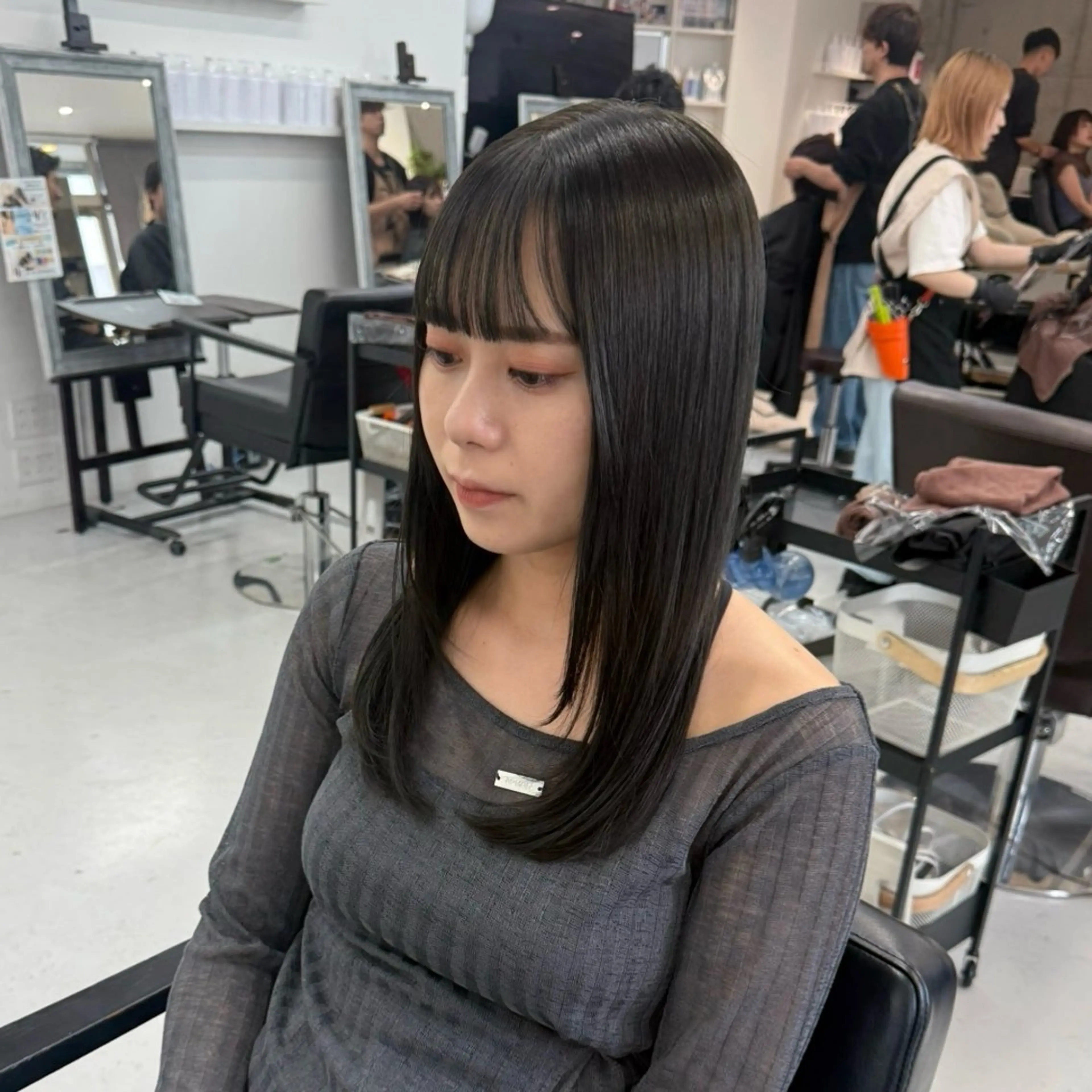 セミロング カット ヘアカラー トリートメント 榎本雪来⛄️ メンズカット✂️のヘアスタイル