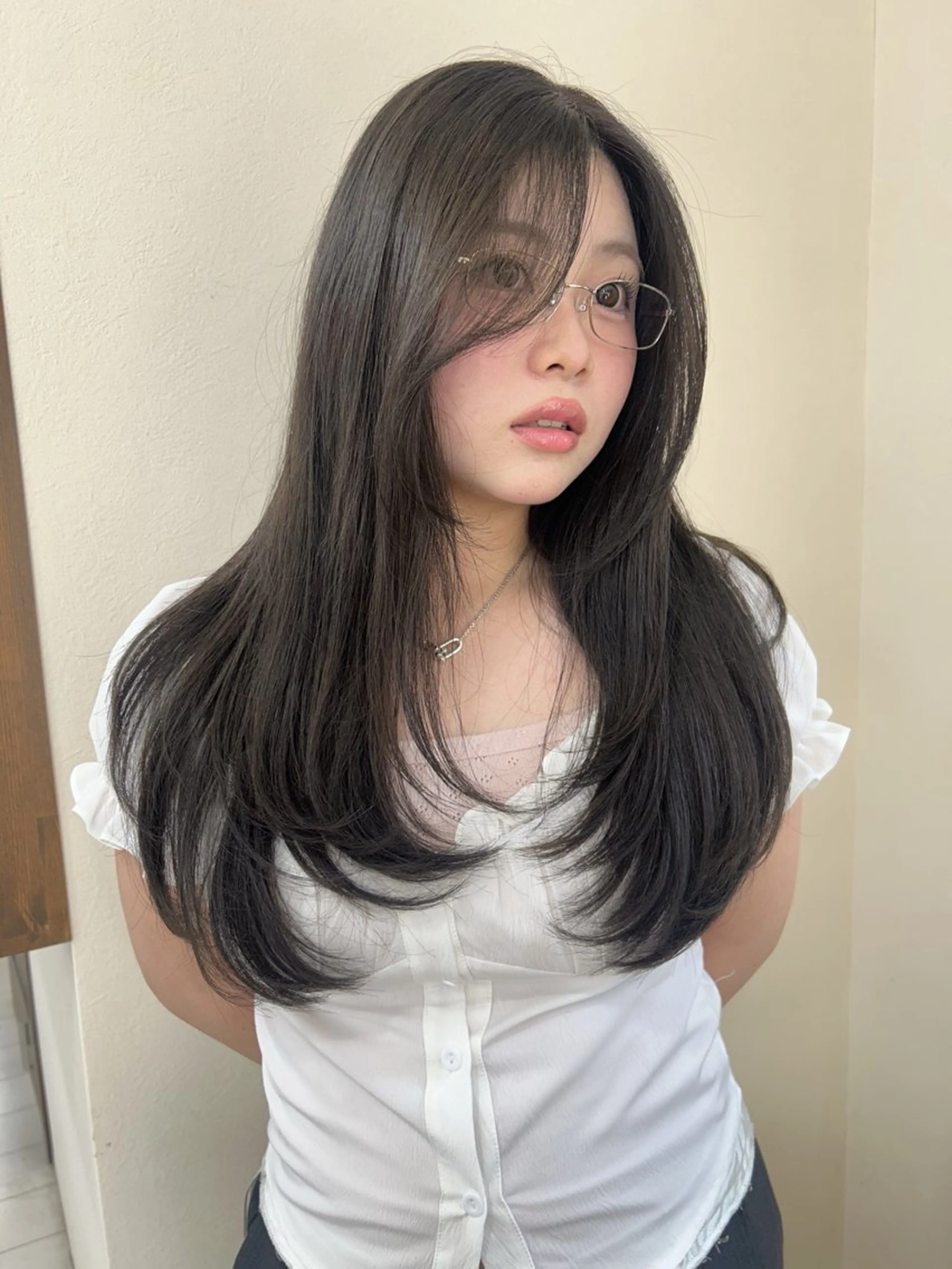 ロング カラー アッシュ アッシュグレー アッシュグレージュ ブリーチ ブラウンカラー ヘアカラー トリートメント ☕️結【suii.】 ボブ/ヘアセット☕️のヘアスタイル
