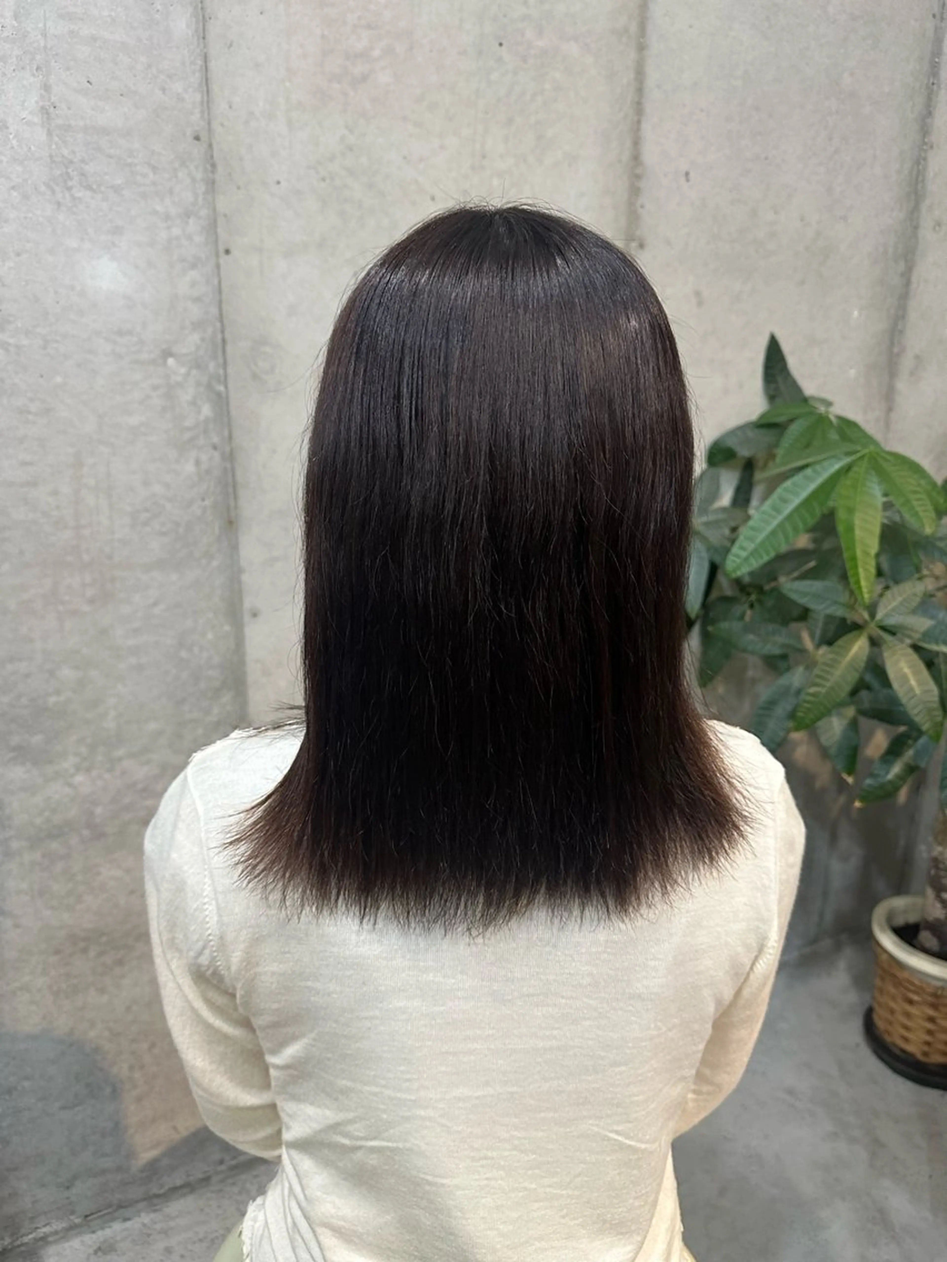 ミディアム 縮毛矯正 田本 雛のヘアスタイル