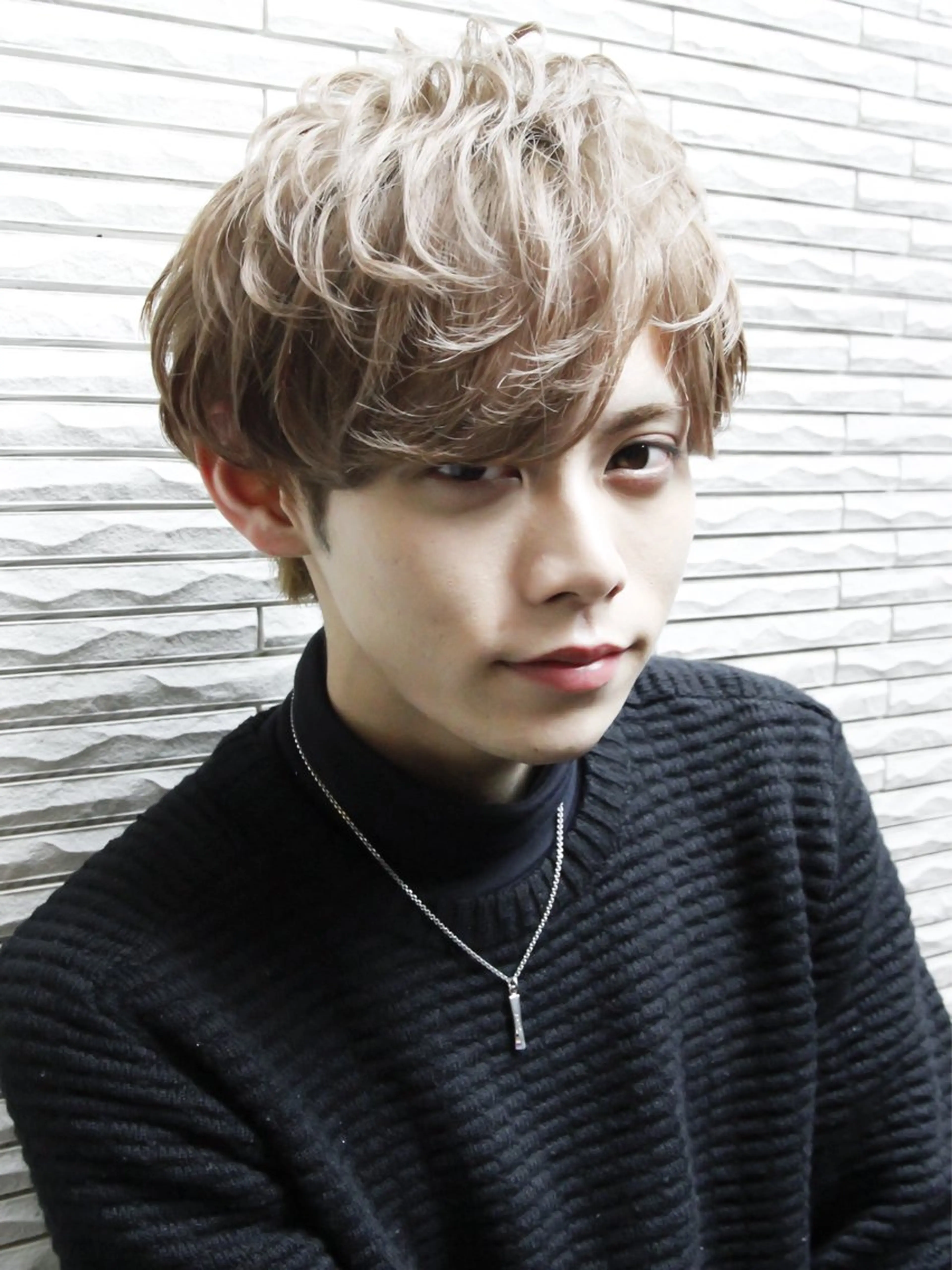 ショート カラー メンズ ヘアカラー メンズパーマ特化🏆 宮崎健人✨️のヘアスタイル