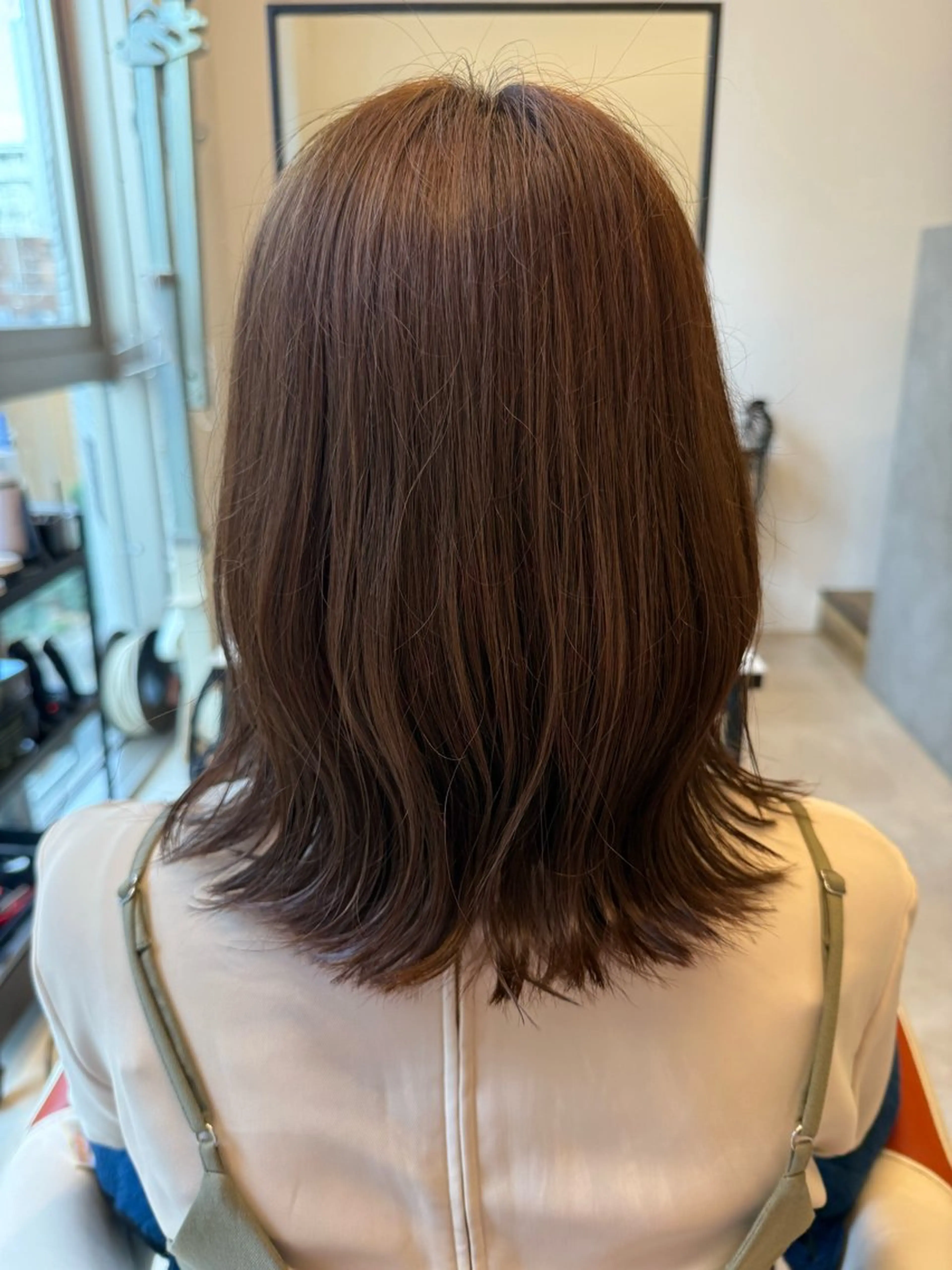 ミディアム カラー アッシュ ピンクカラー ヘアカラー 高石 乃愛のヘアスタイル