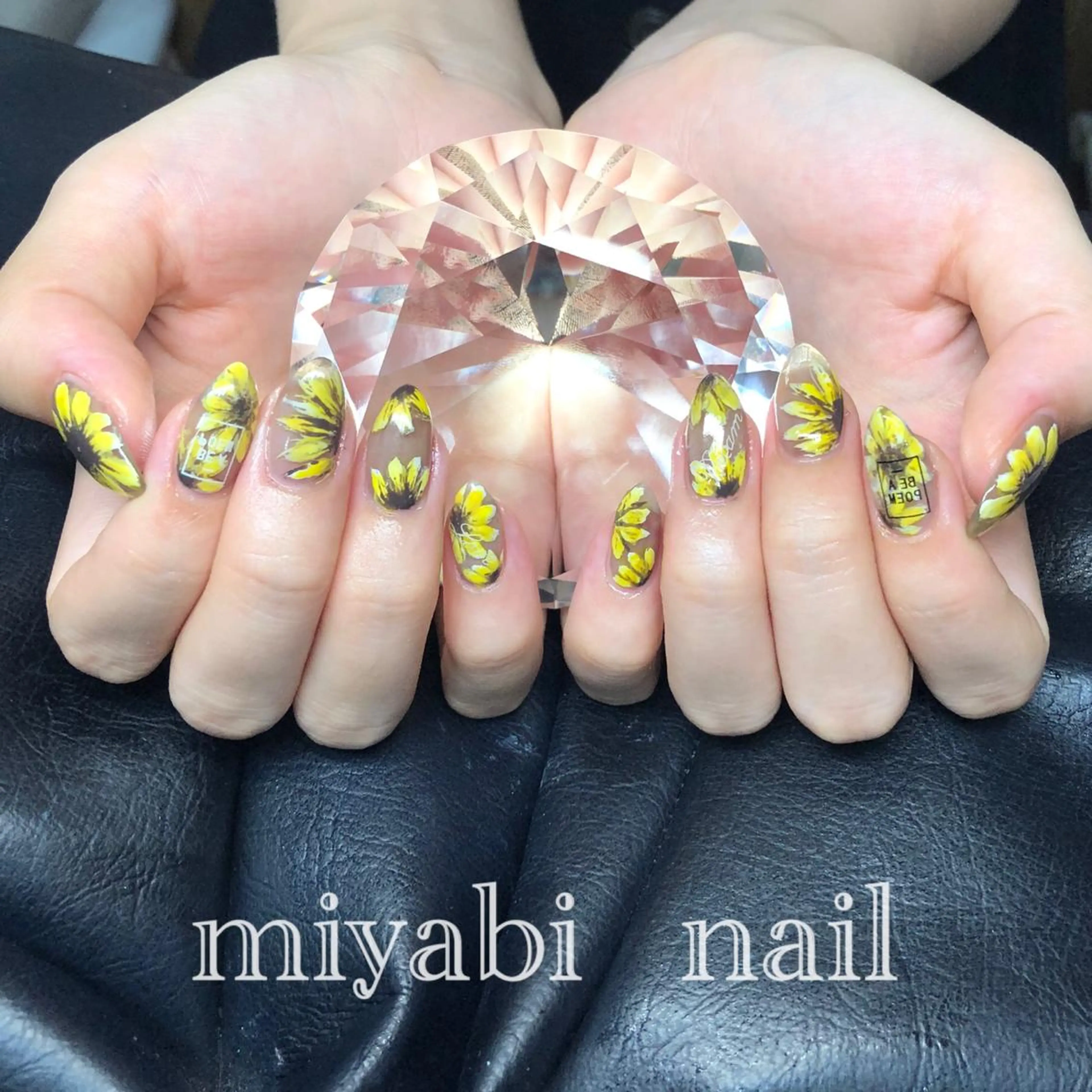 ネイル アートネイル ジェルネイル 持ち込み 夏ネイル ハンドネイル miyabi nail 桂川駅近くのネイルデザイン