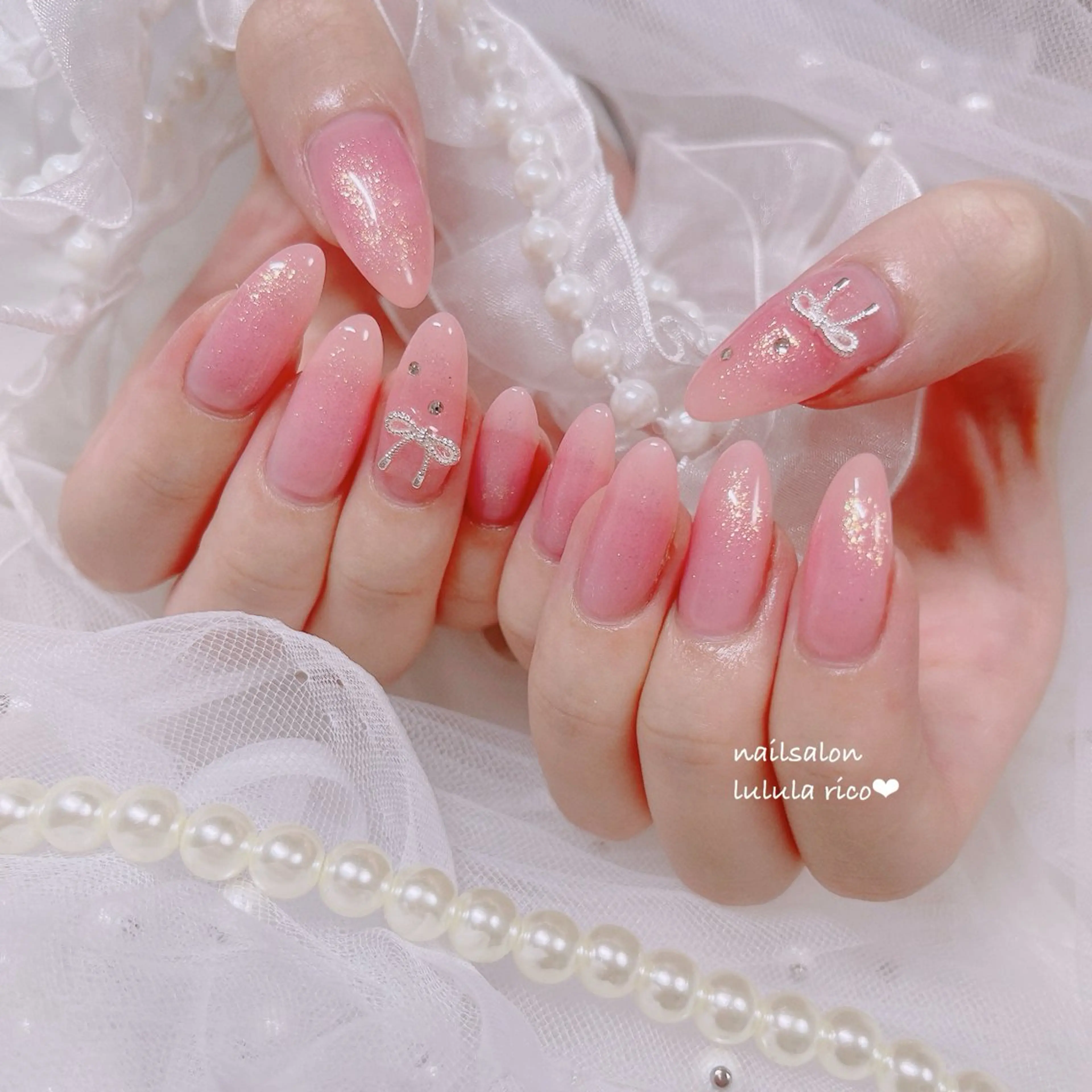ネイル チークネイル 韓国ネイル ピンク リボン ワンホンネイル lulula ricoのエステ・リラクイメージ