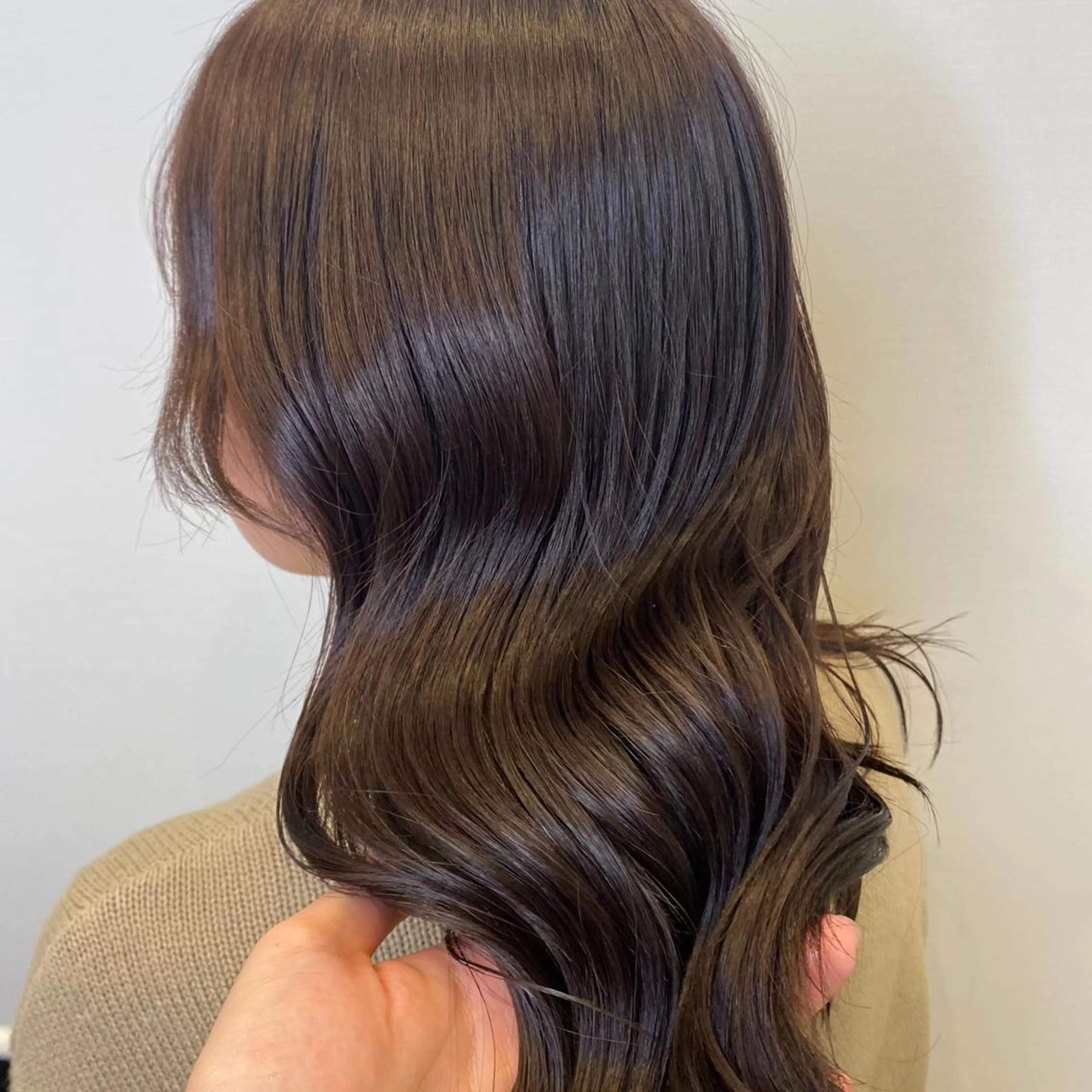 ミディアム fiti 港南台店のヘアスタイル