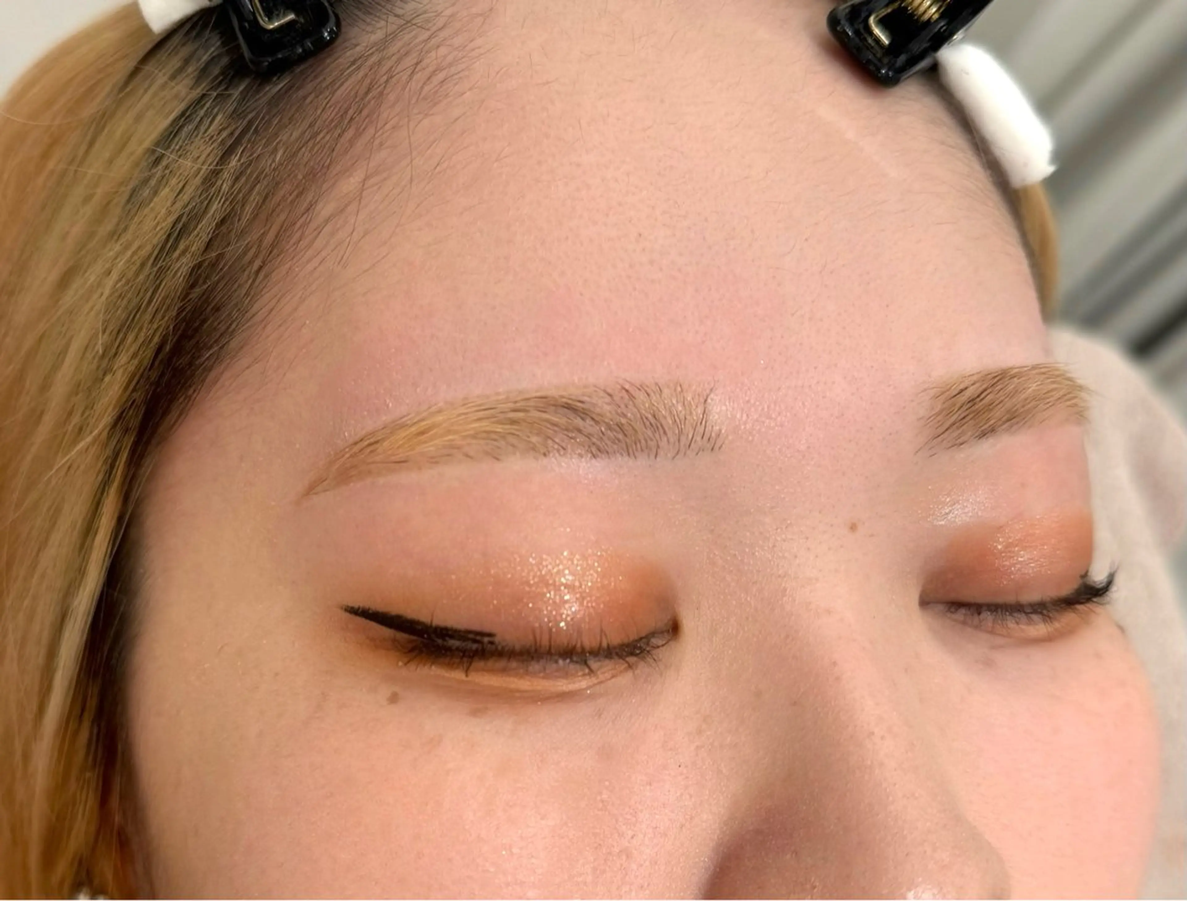 アイブロウ ワックス脱毛 その他(アイブロウ) Emiy BeautyLushのマツエク・マツパデザイン