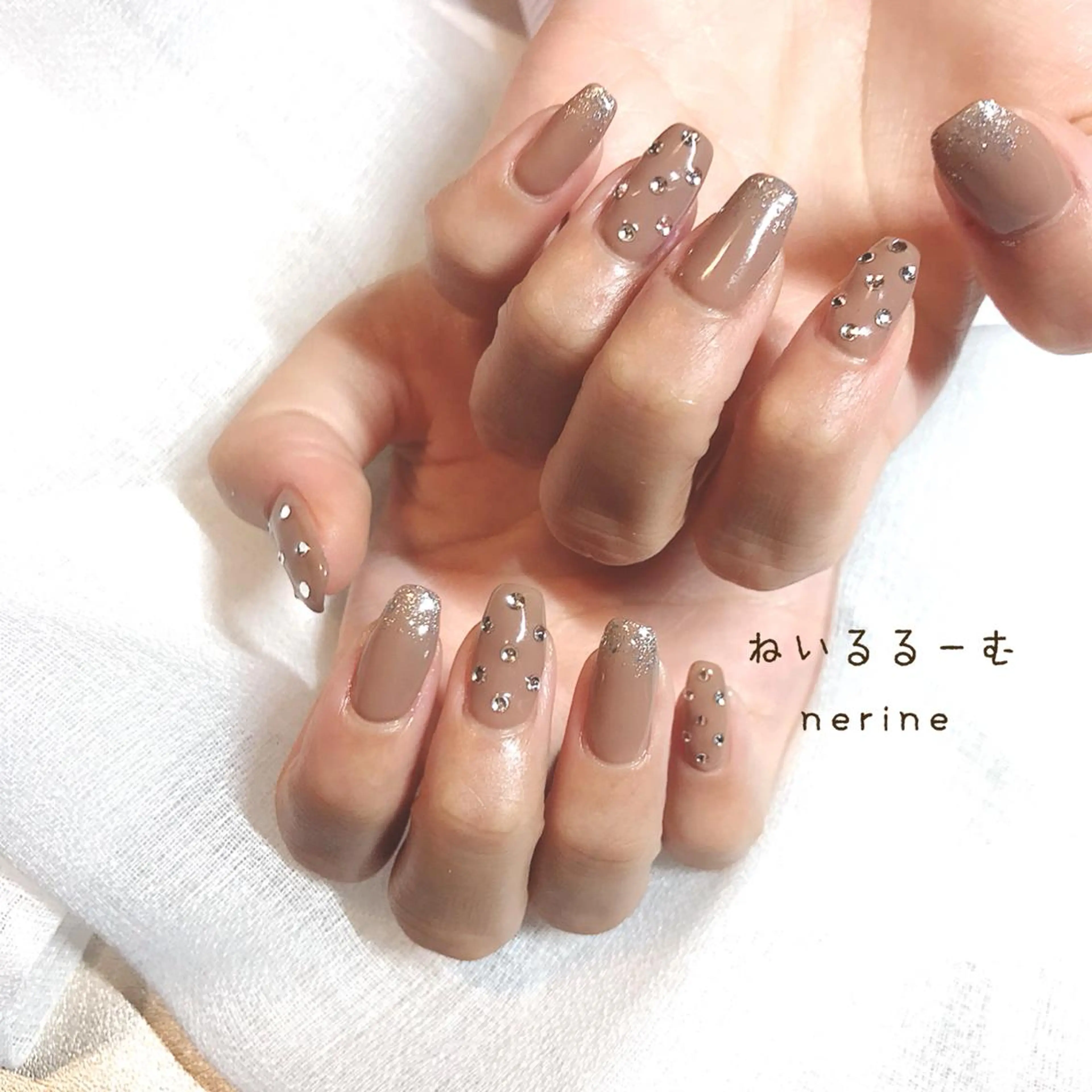 ネイル フットネイル ジェルネイル ニュアンスネイル シンプルネイル ストーンネイル NAILST Naomiのネイルデザイン