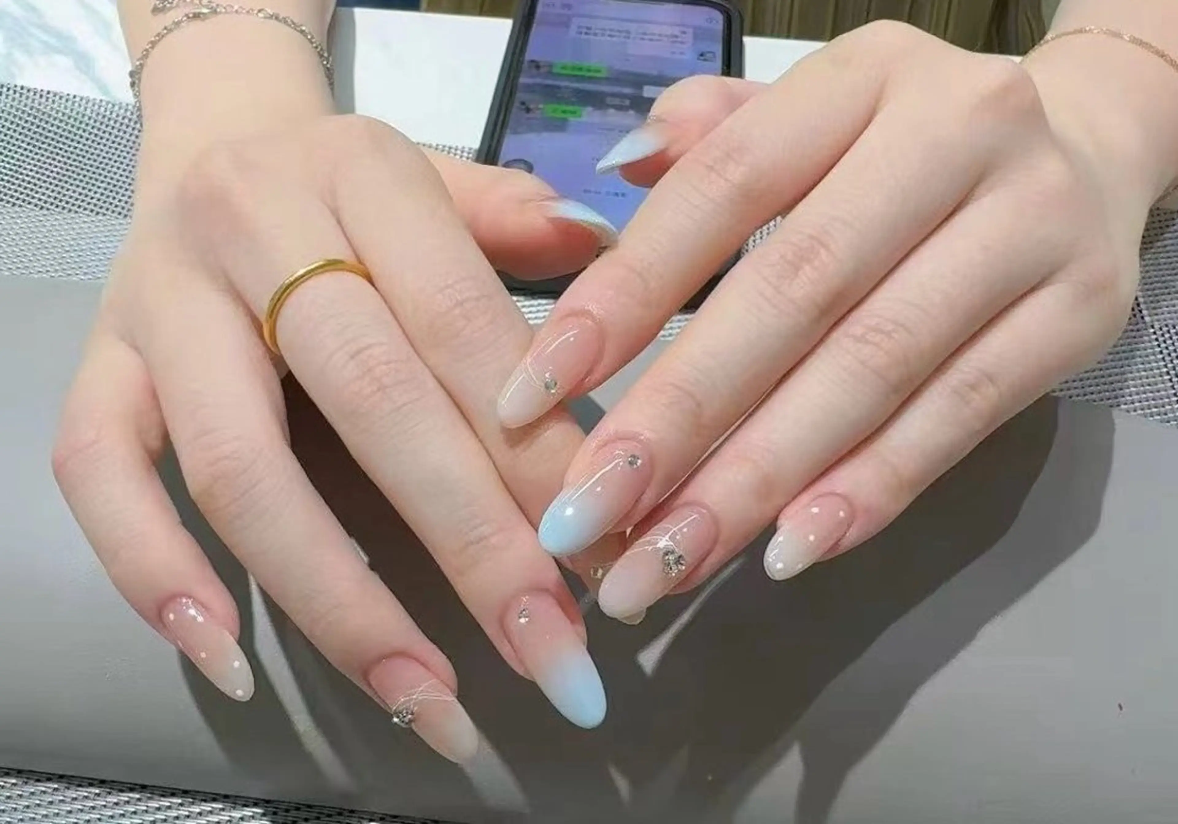 ネイル 里奈 Nailのネイルデザイン
