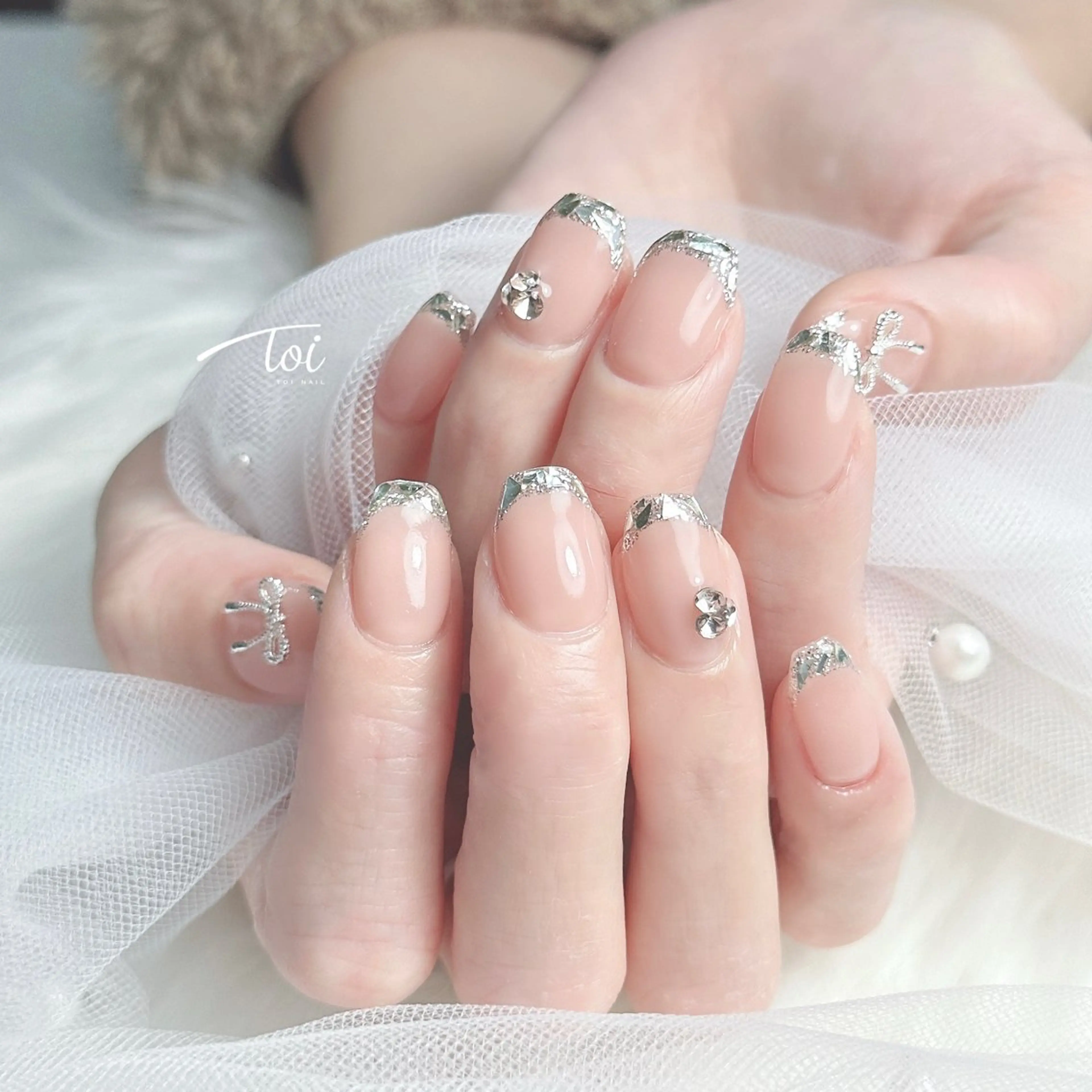 ネイル リボン ハンドネイル toi nailのネイルデザイン