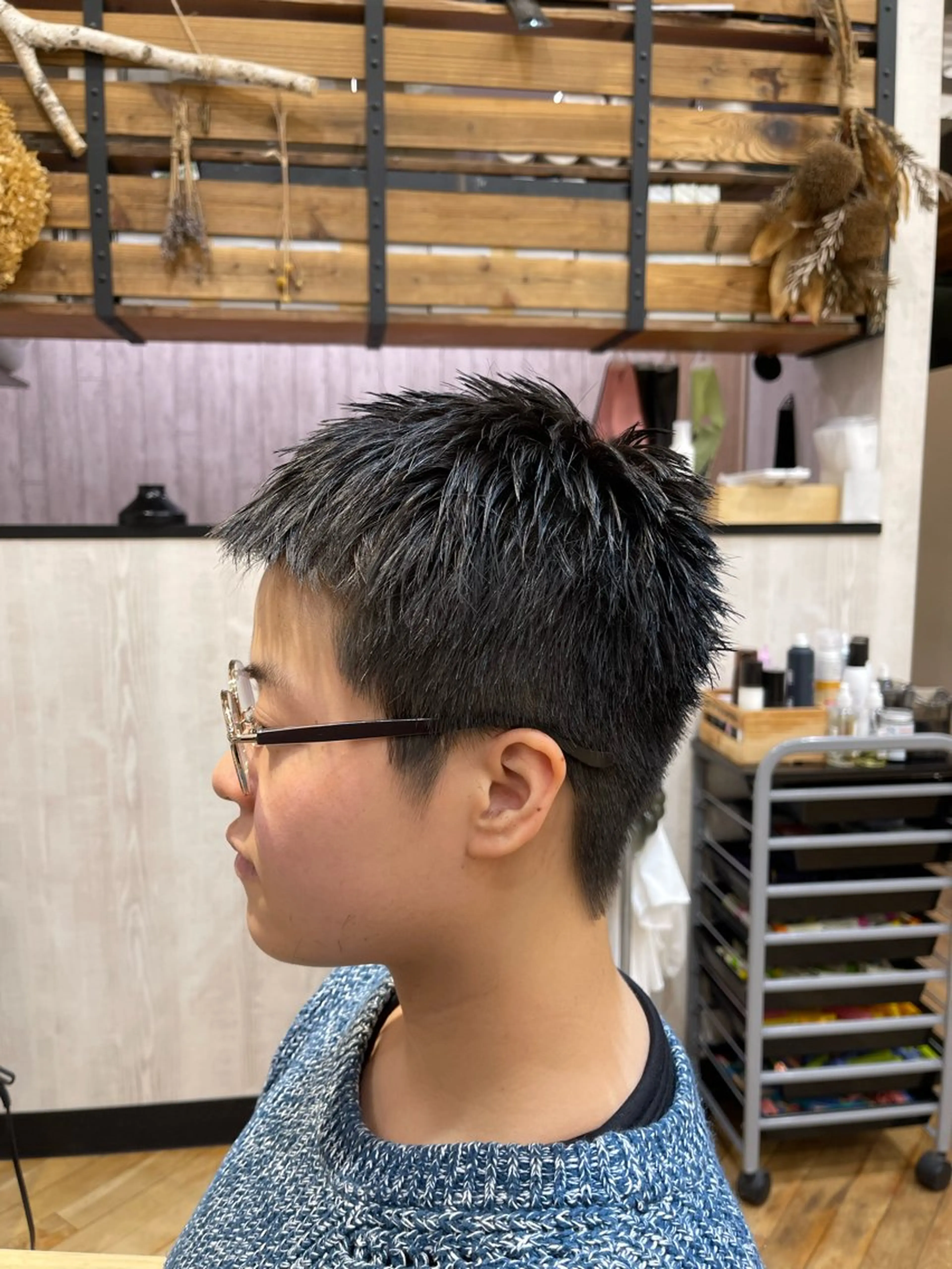 ショート カット 佐藤 海璃のヘアスタイル