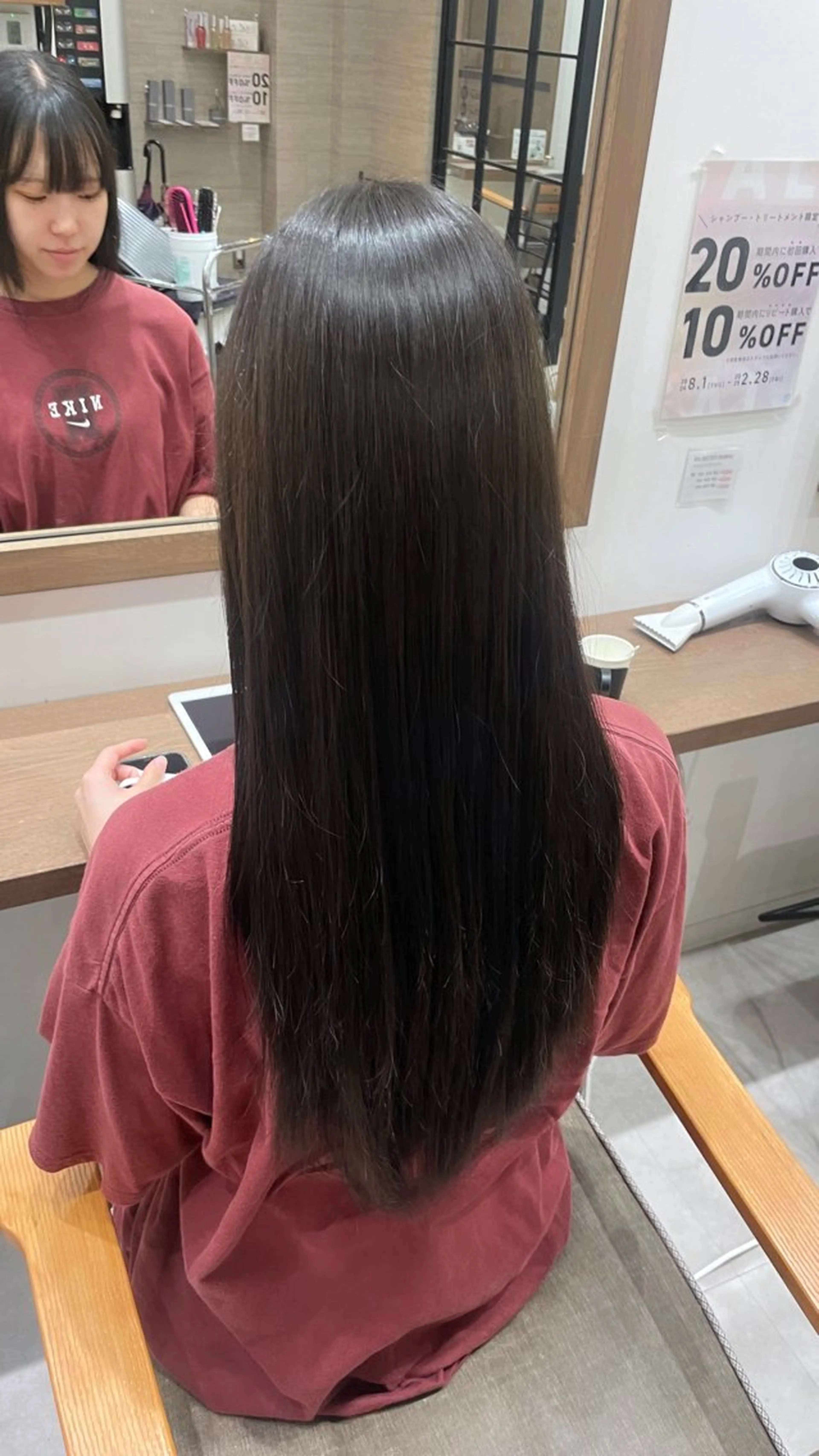 ロング ルナ🫐縮毛矯正 🫐髪質改善のヘアスタイル