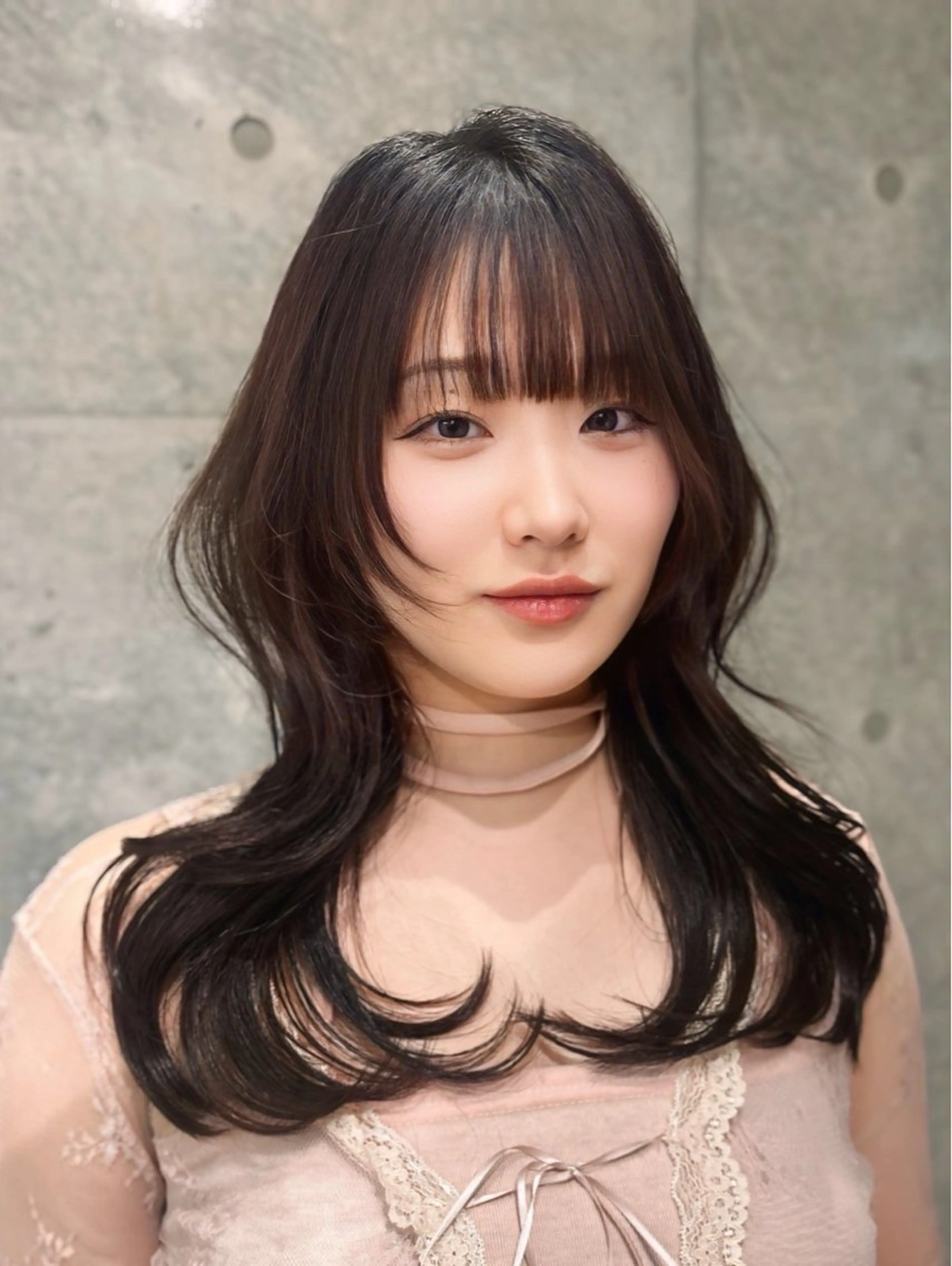 ロング カラー 顔周りカット レイヤーカット カット ヘアカラー トリートメント 🍒ブリーチなしカラ ー／Sakura🍒のヘアスタイル