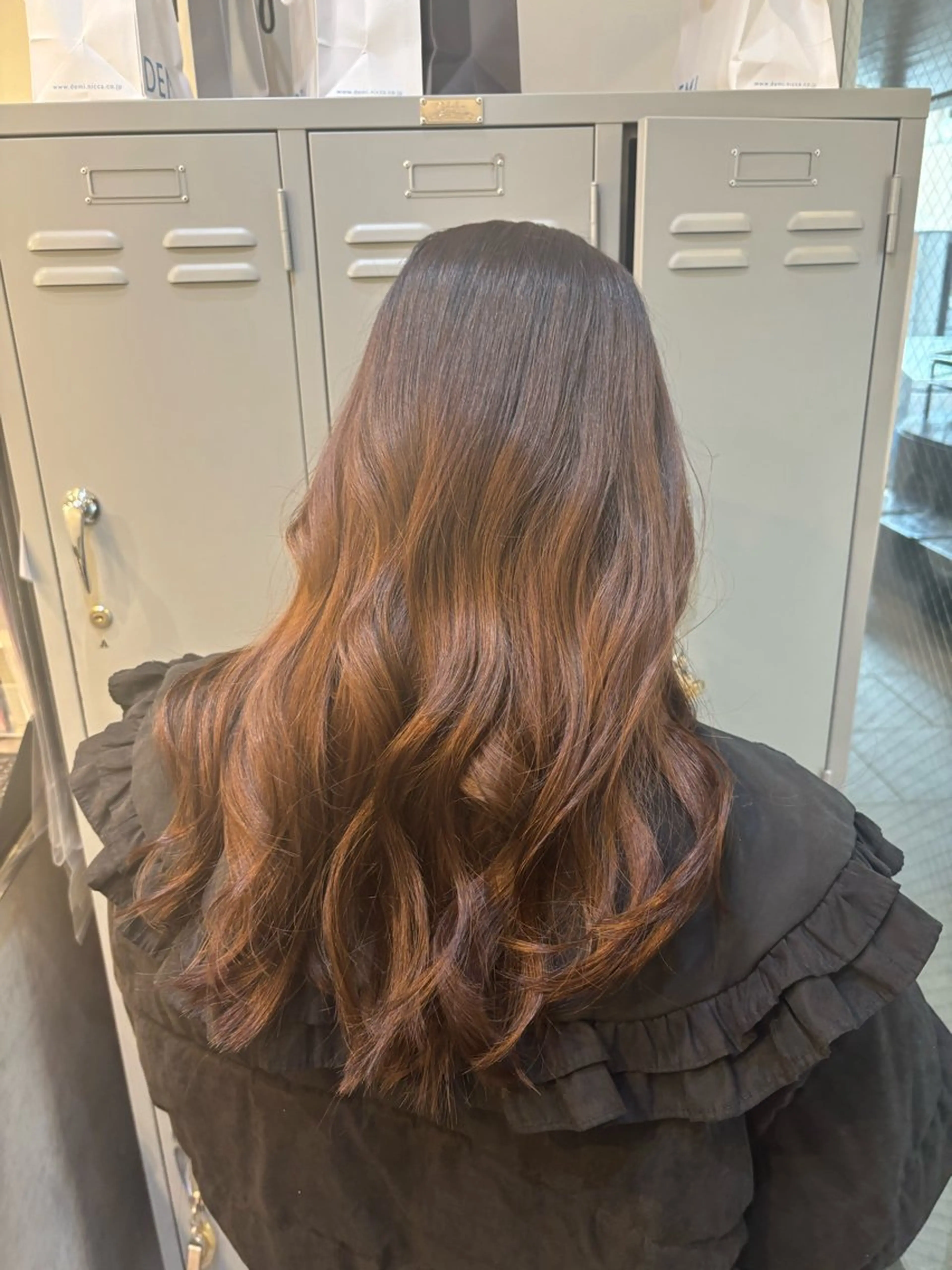 ロング カラー ブラウンカラー モカブラウン ヘアカラー 🌙髪質改善カラー Momoka🦋のヘアスタイル