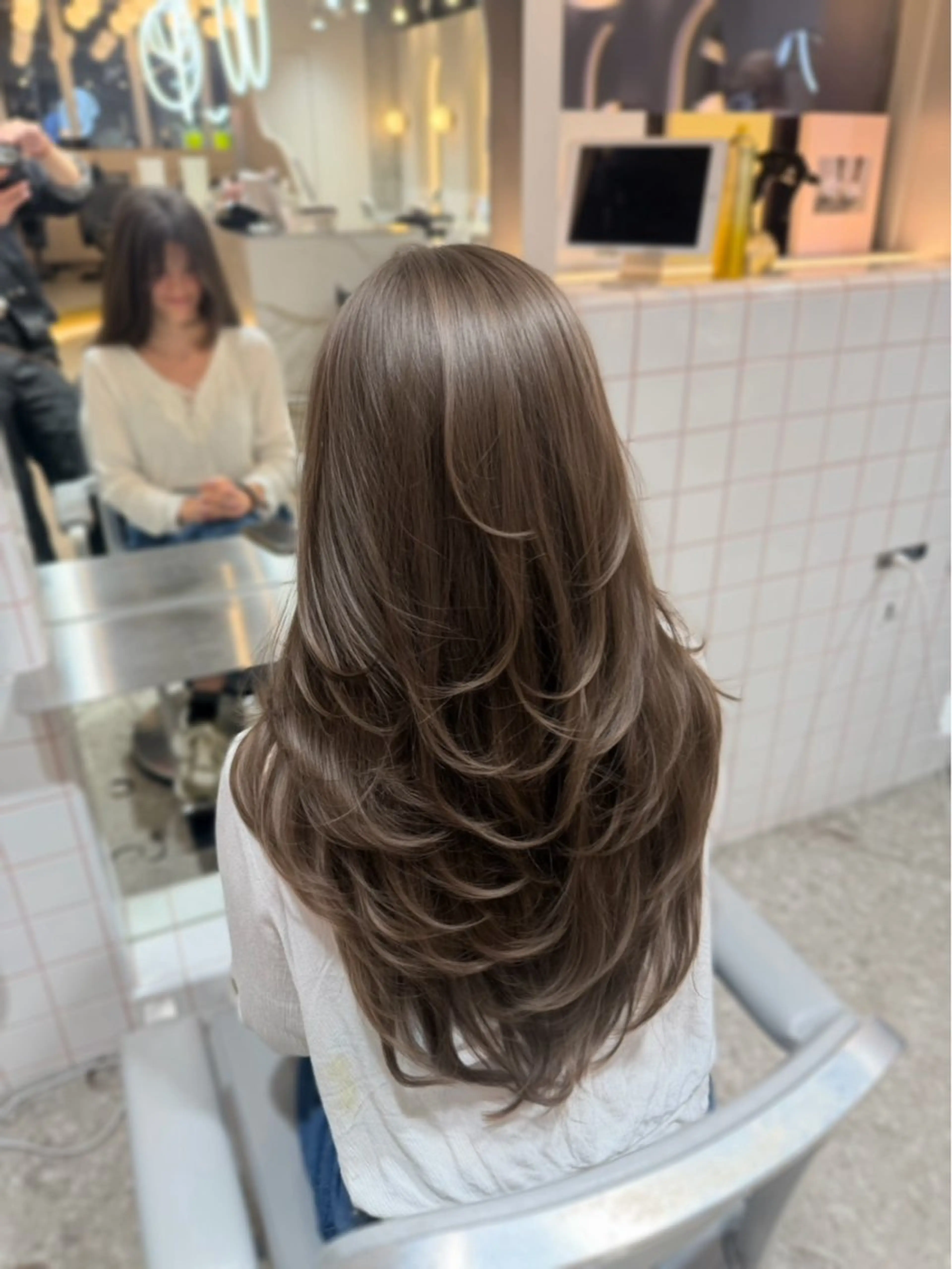 カラー 透明感カラー ヘアカラー トリートメント LEN新宿 /透明感カラー🫧のヘアスタイル