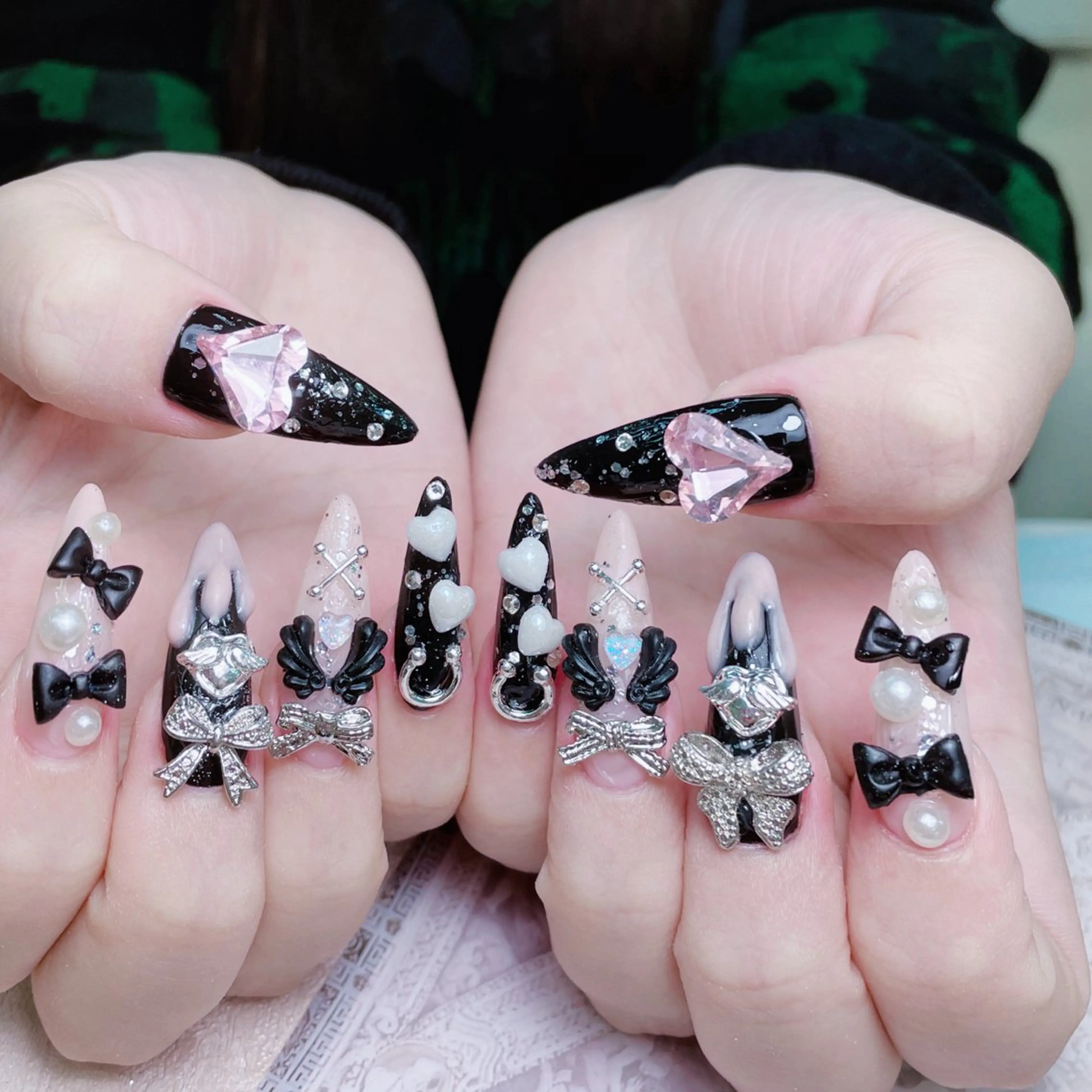 ネイル ハンドネイル Melody Nail所属・Melody  3D/スカルプ専門店のネイルデザイン