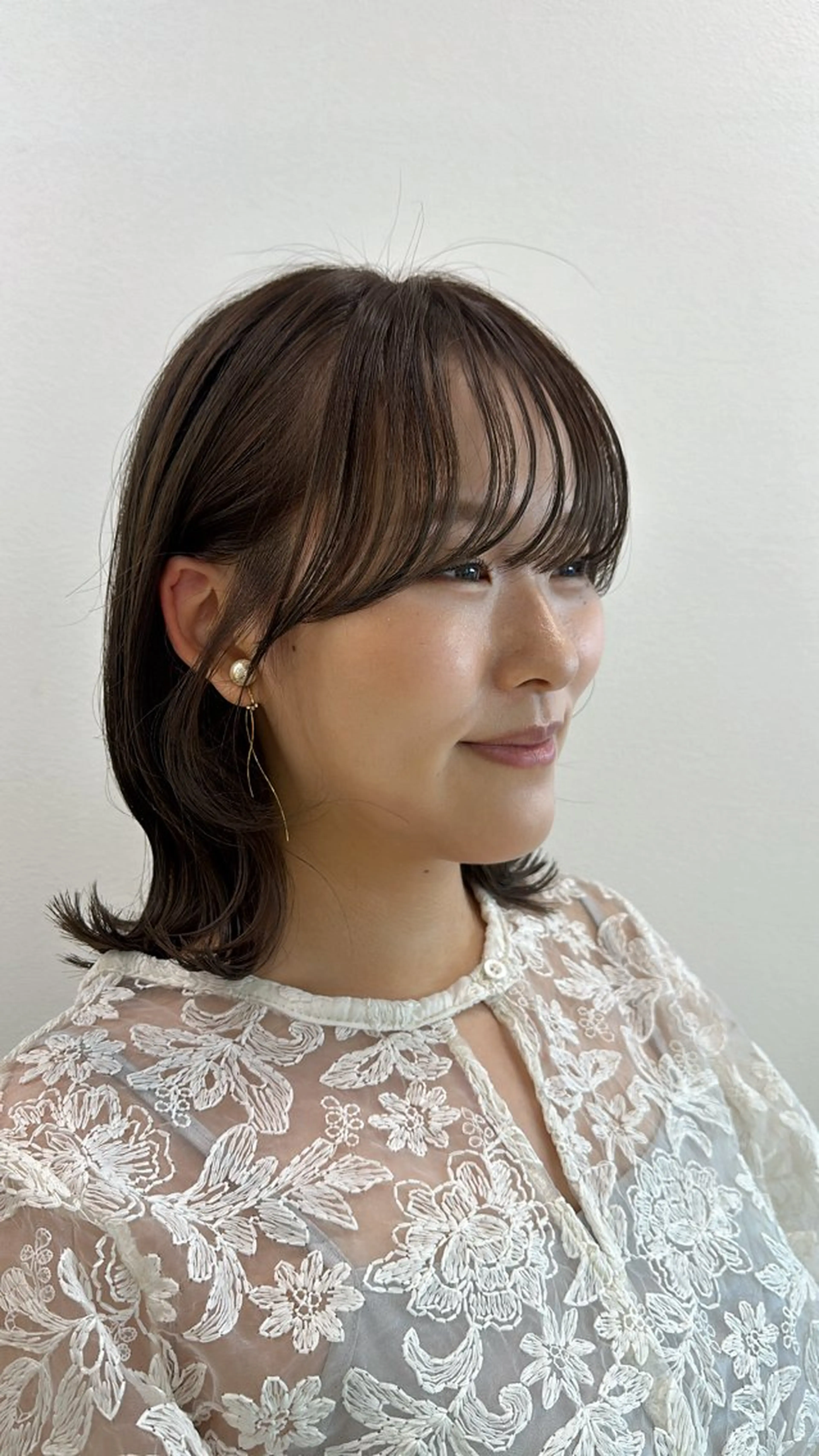 ミディアム カラー イヤリングカラー ハイライトカラー ボブ くびれヘア ハイライト カット ヘアカラー トリートメント 髪質改善/韓国/ ヘアセット/夏美のヘアスタイル