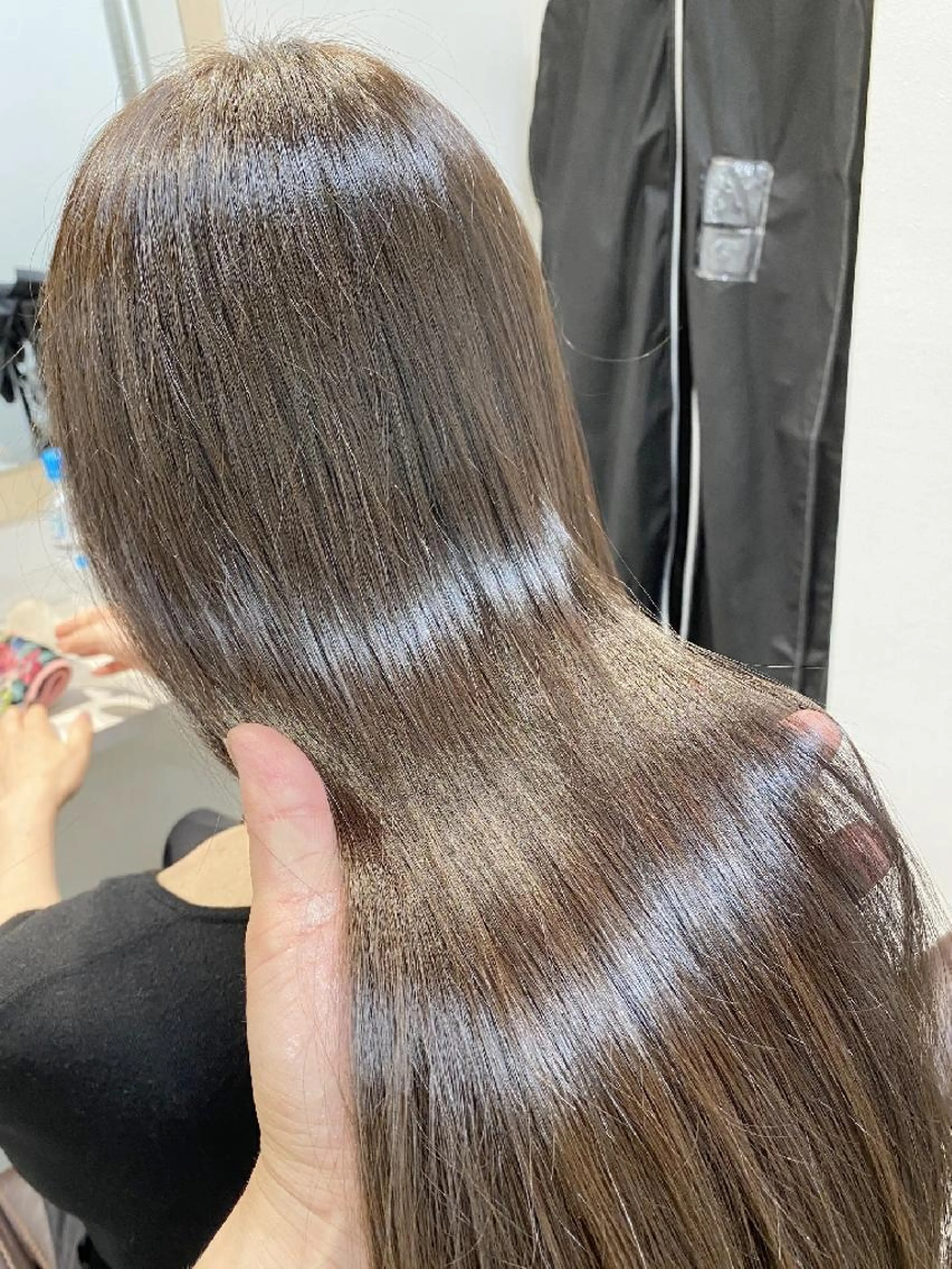 ✨髪質改善オススメトリートメント＋カット✨髪内部に栄養を閉じ込める❗艶髪トリートメントメニューの写真