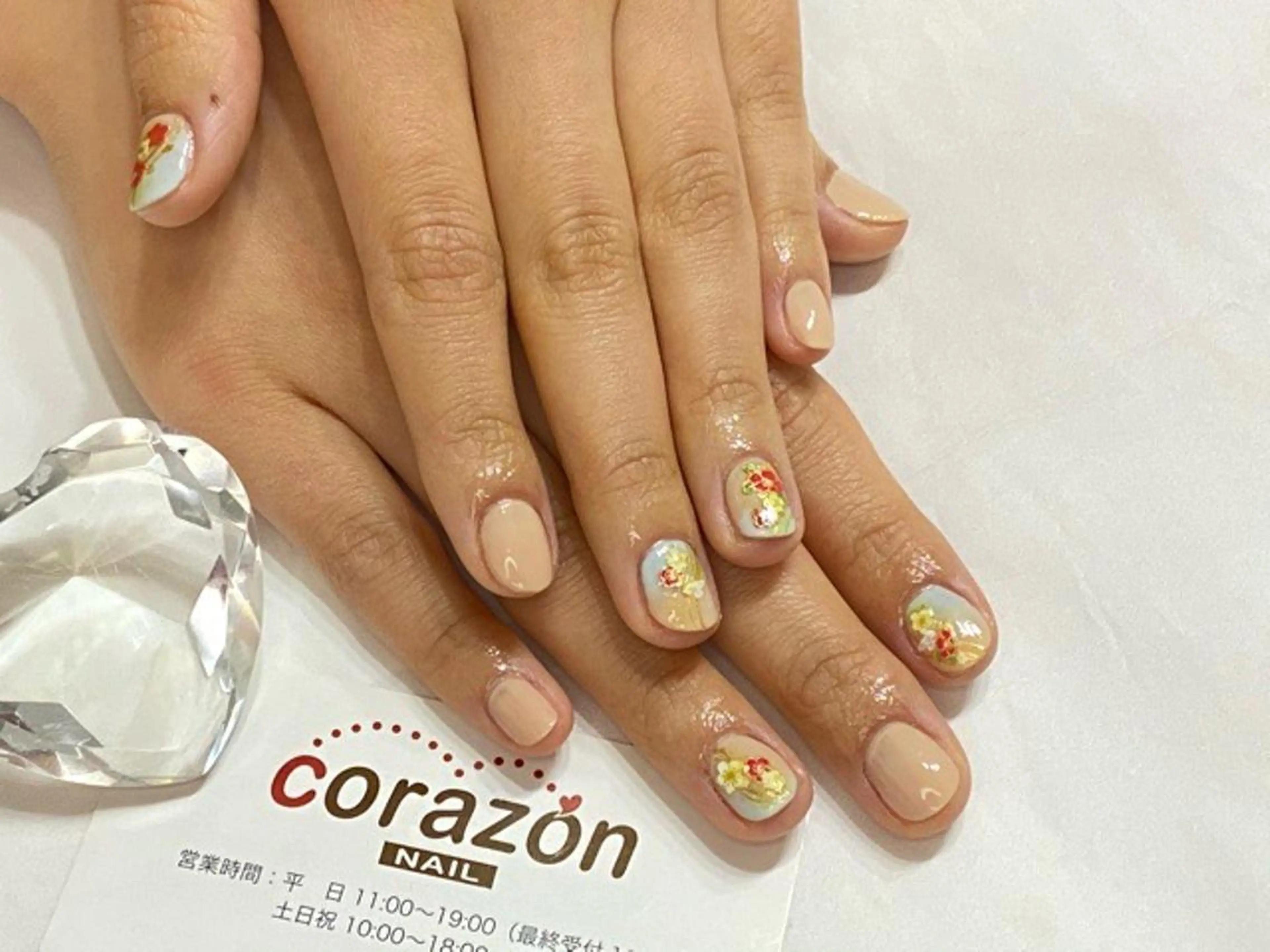 ネイル アートネイル 成人式 corazon所属・ネイリスト aicoのネイルデザイン