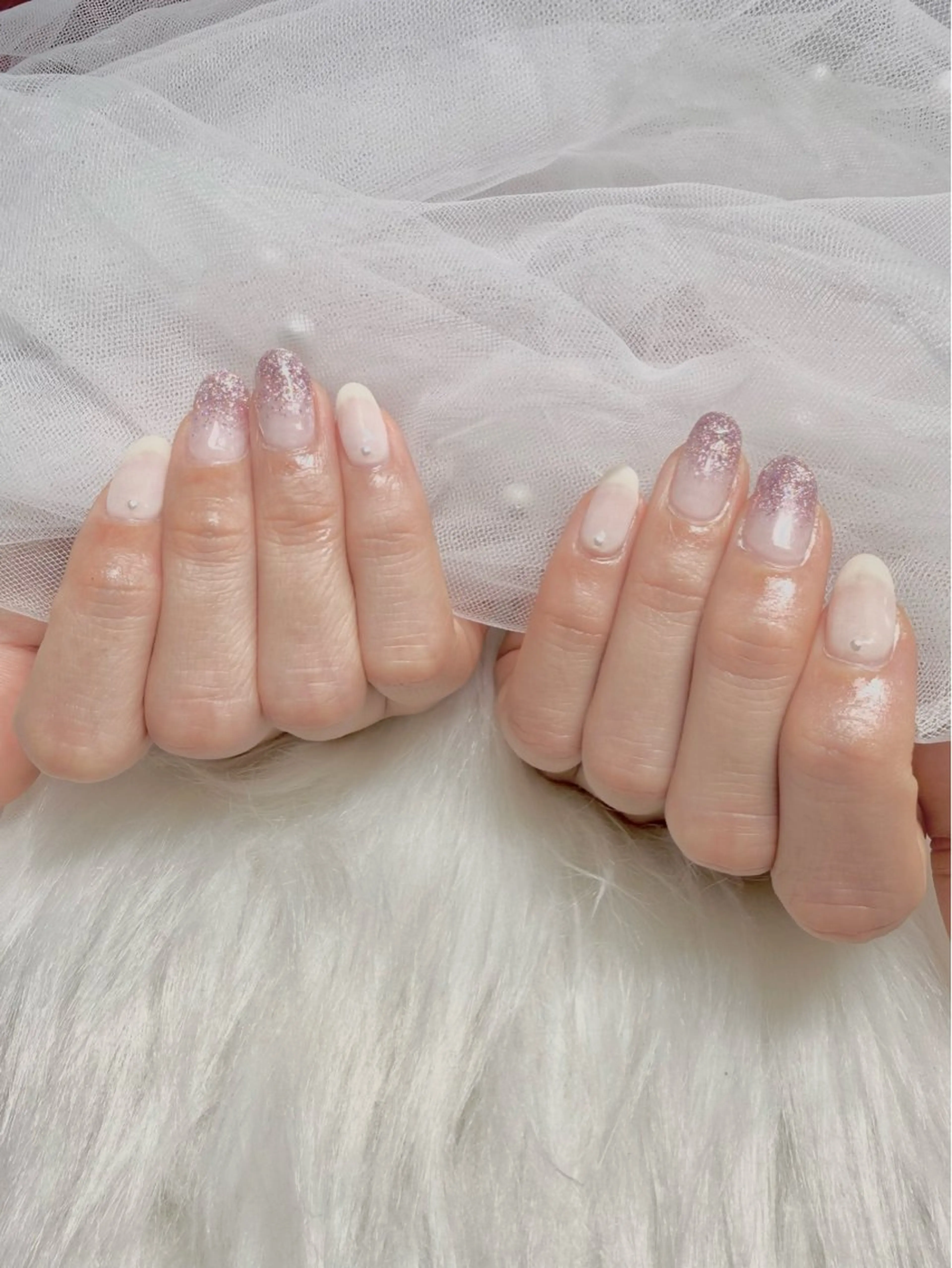 ネイル グラデーション ワンカラーネイル ワンホンネイル ホワイト ハンドネイル miss you ♡ Miyuuのネイルデザイン