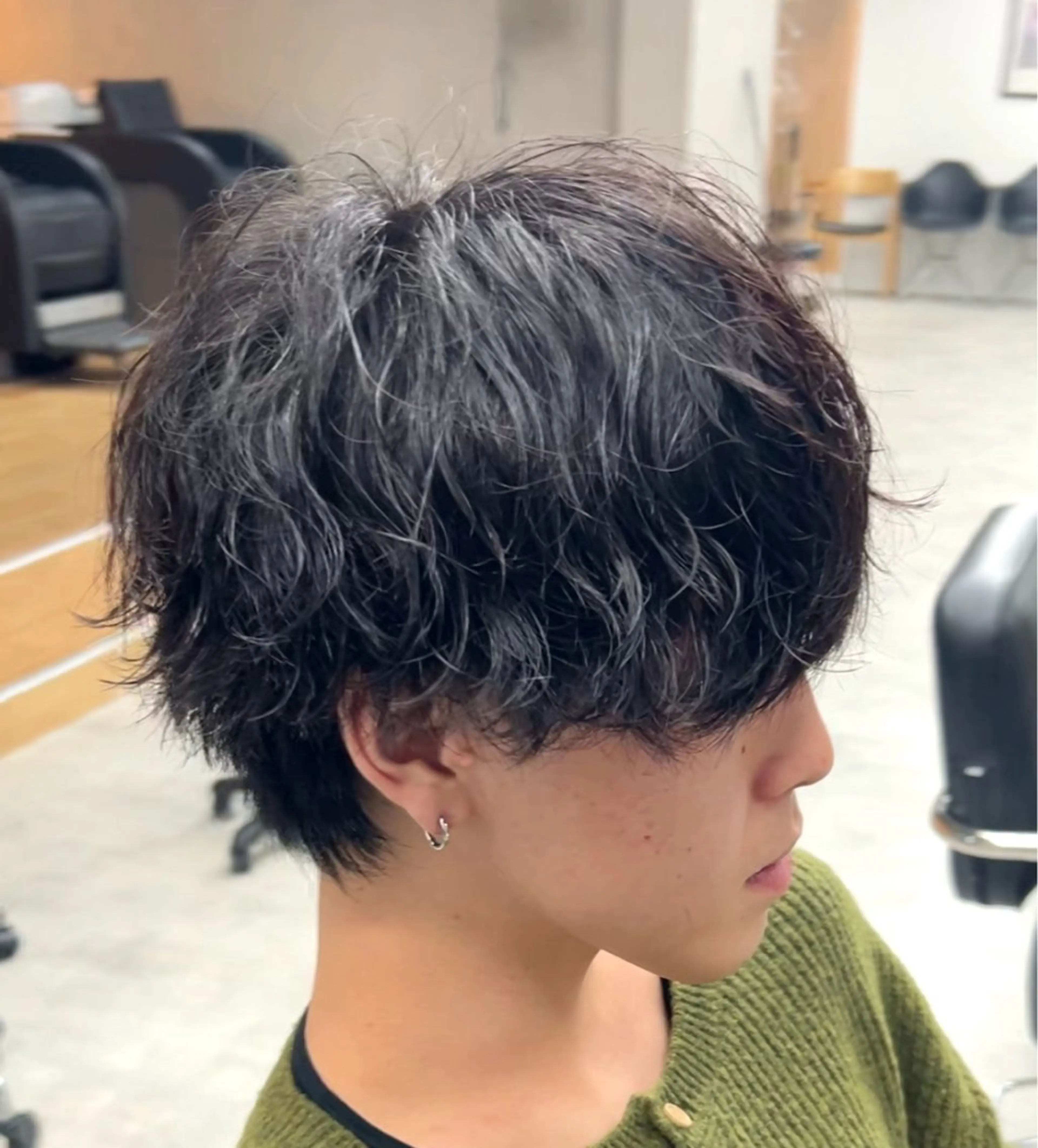 ショート パーマ メンズ メンズパーマ 波巻きパーマ スパイラルパーマ メンズパーマ/ 新潟駅/佐藤裕のヘアスタイル