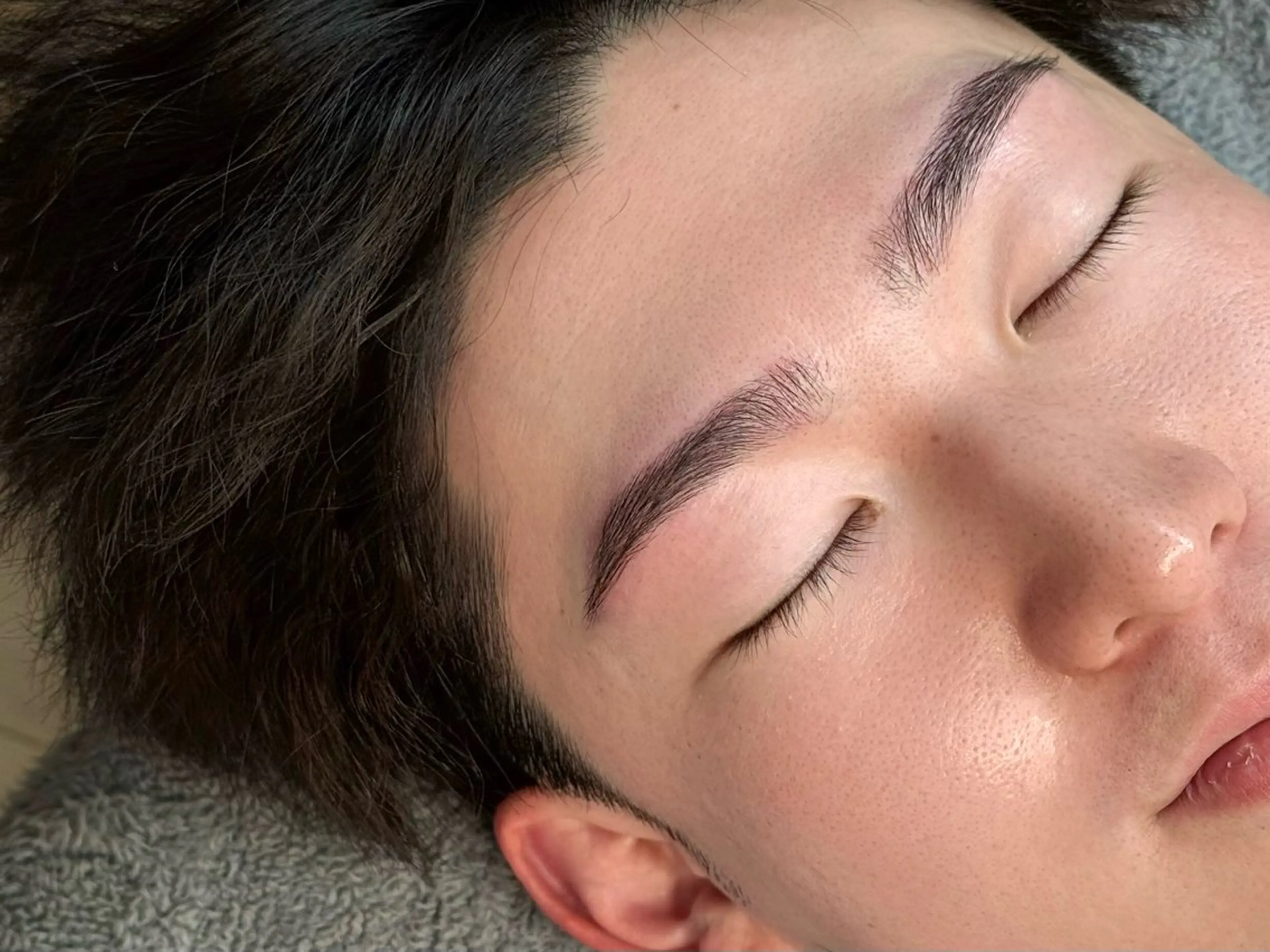 アイブロウ smooかほく店所属・間引き特化眉毛サロン Smooかほく店の眉毛・アイブロウイメージ