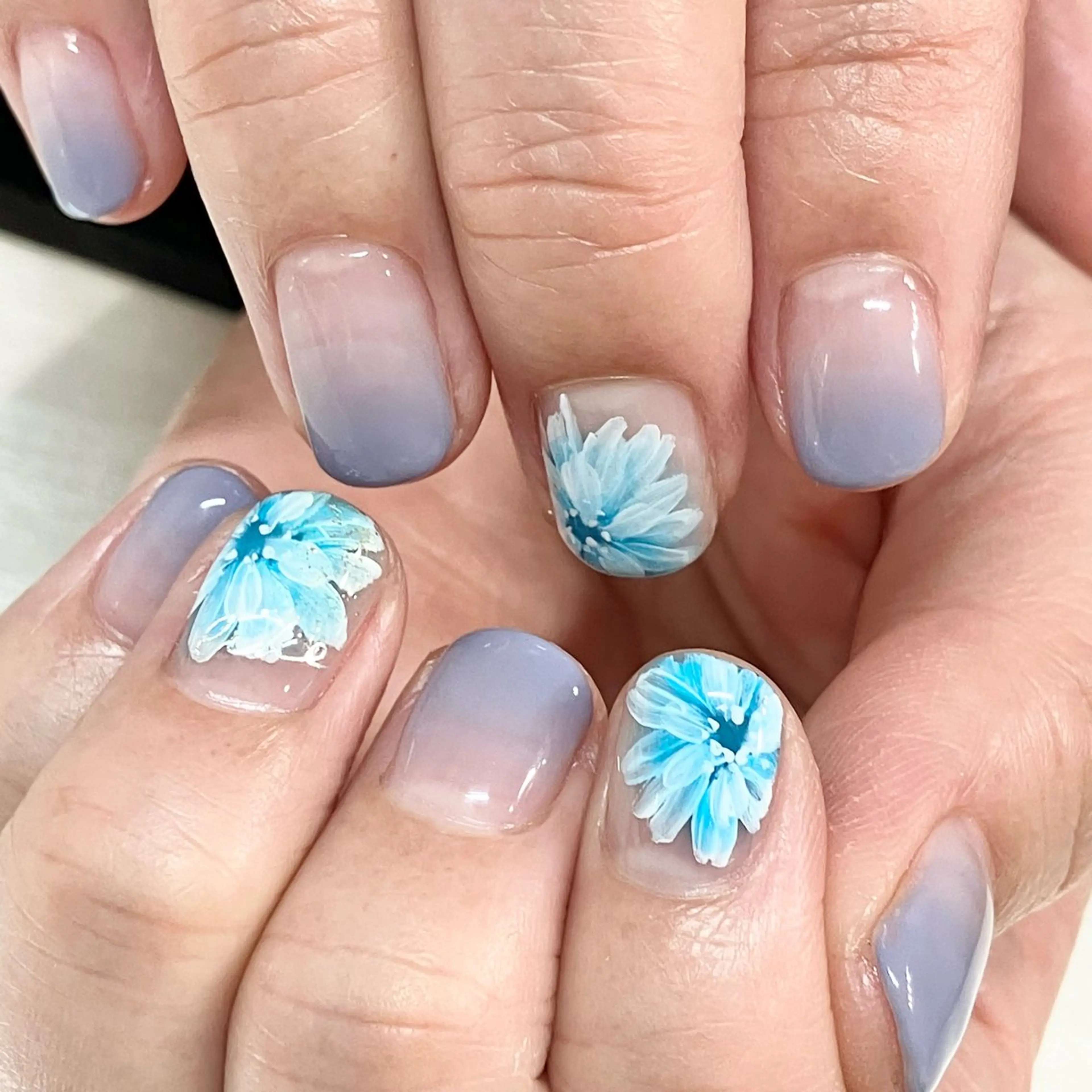 ネイル BellaLuna NAILのネイルデザイン