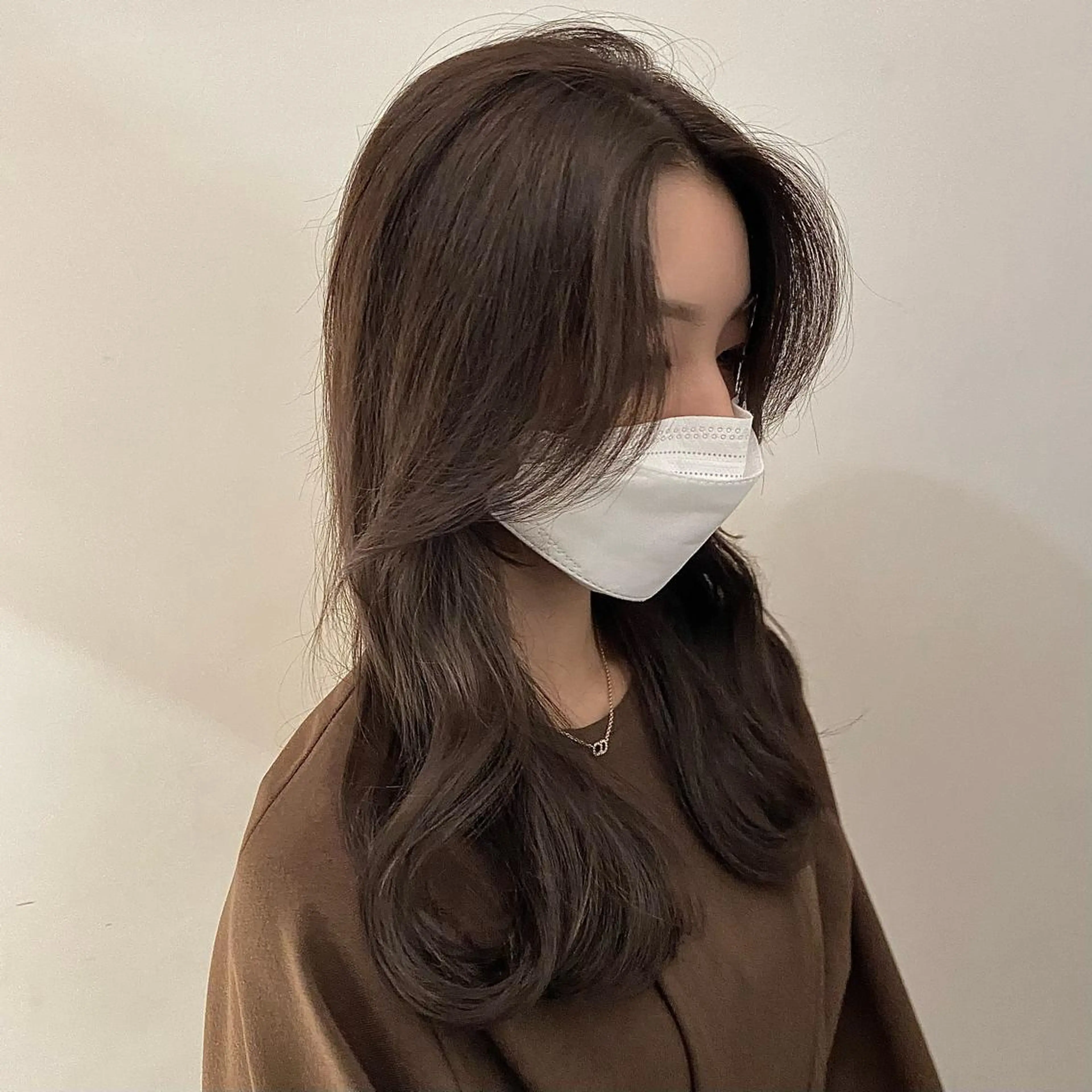 ロング カラー 透明感カラー くびれヘア エギョモリ ヨシンモリ 韓国風ヘア 横浜/レイヤーカット /韓国ヘア/佐藤記正のヘアスタイル