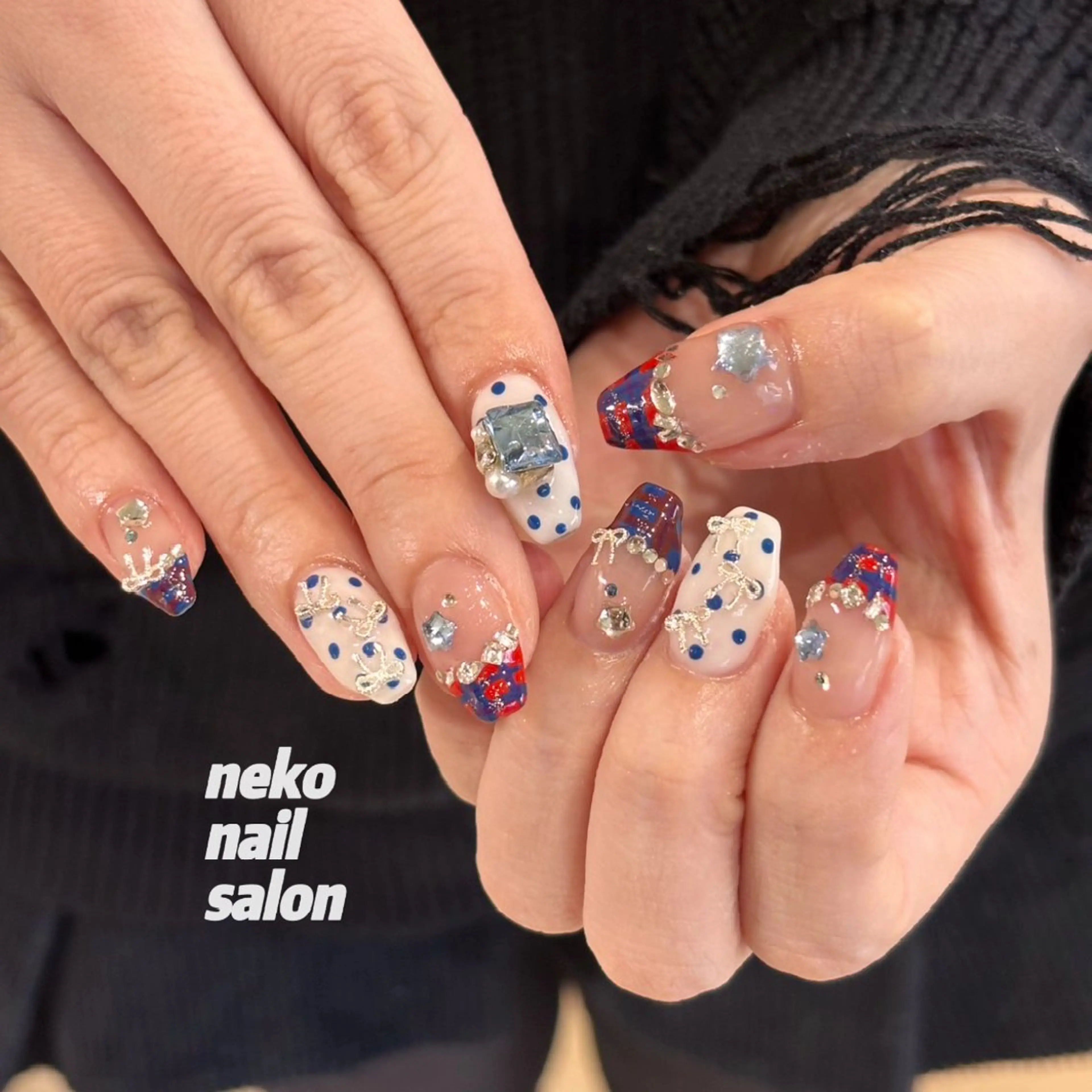ネイル ドット フレンチネイル ハンドネイル neko nailのネイルデザイン