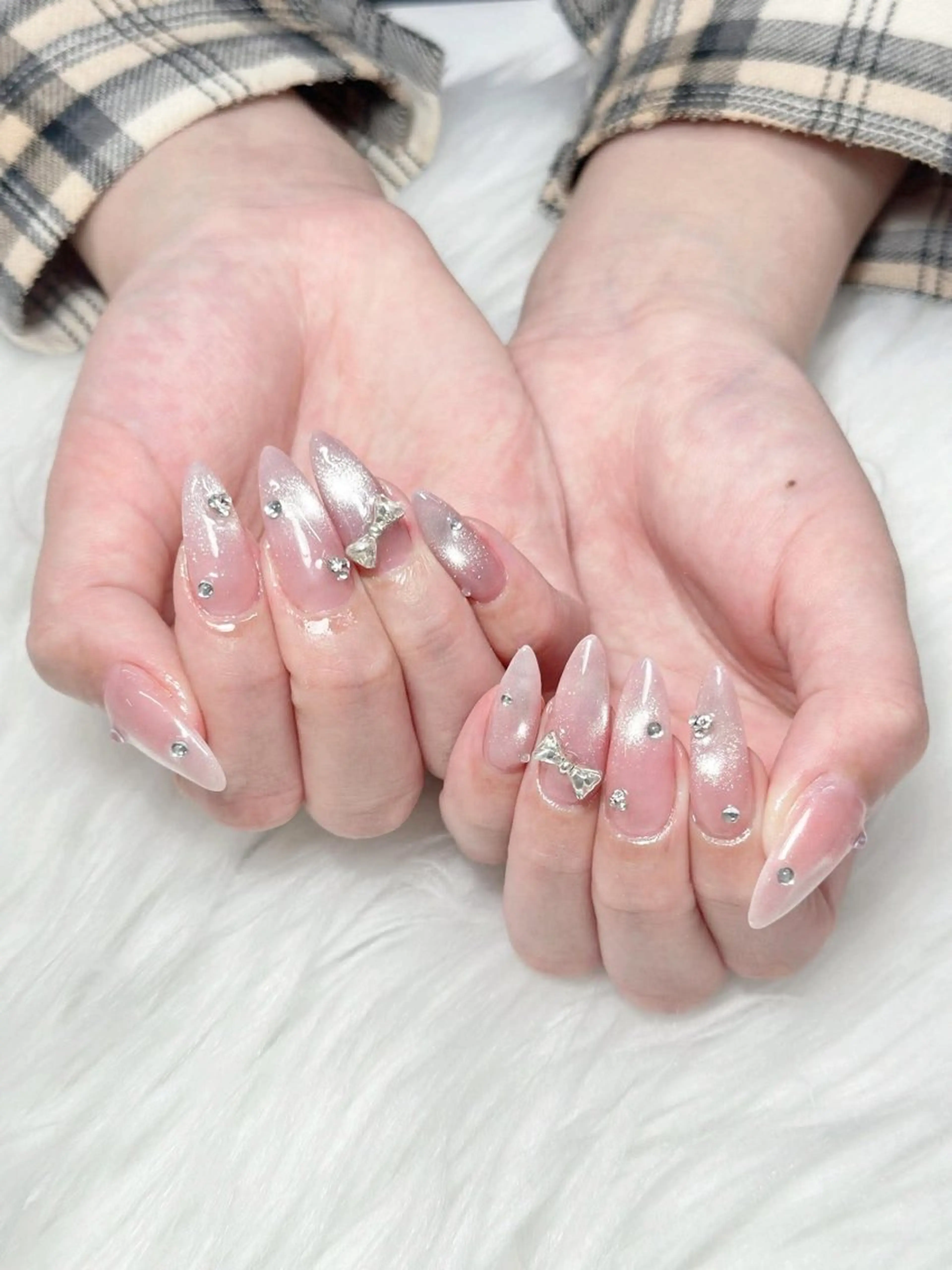 ネイル AURA NAIL 上前津のネイルデザイン