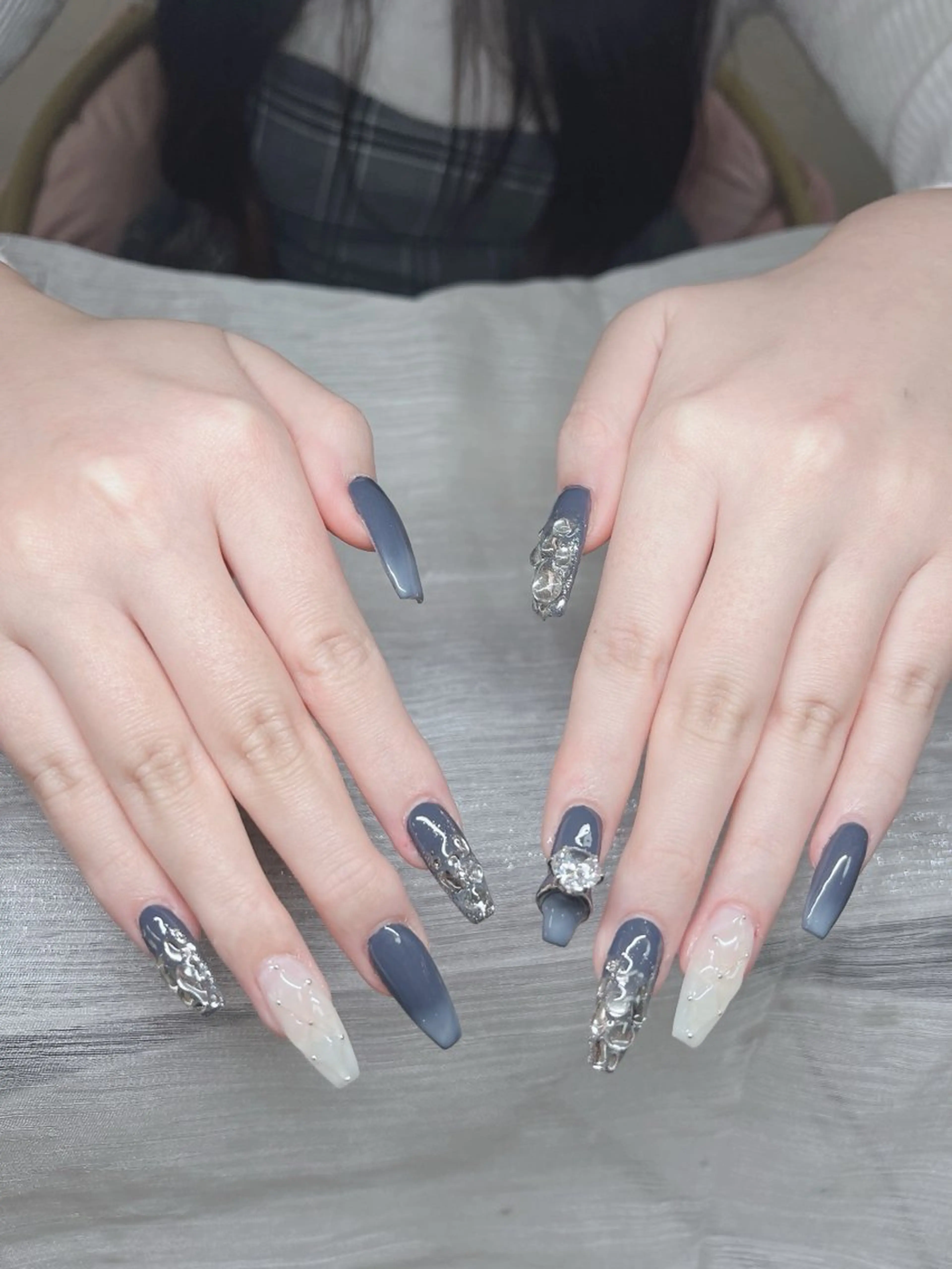 ネイル 長さ出し グラデーション キラキラネイル マグネットネイル ニュアンスネイル ハンドネイル Lee Nails チップ長さだし専門店のネイルデザイン