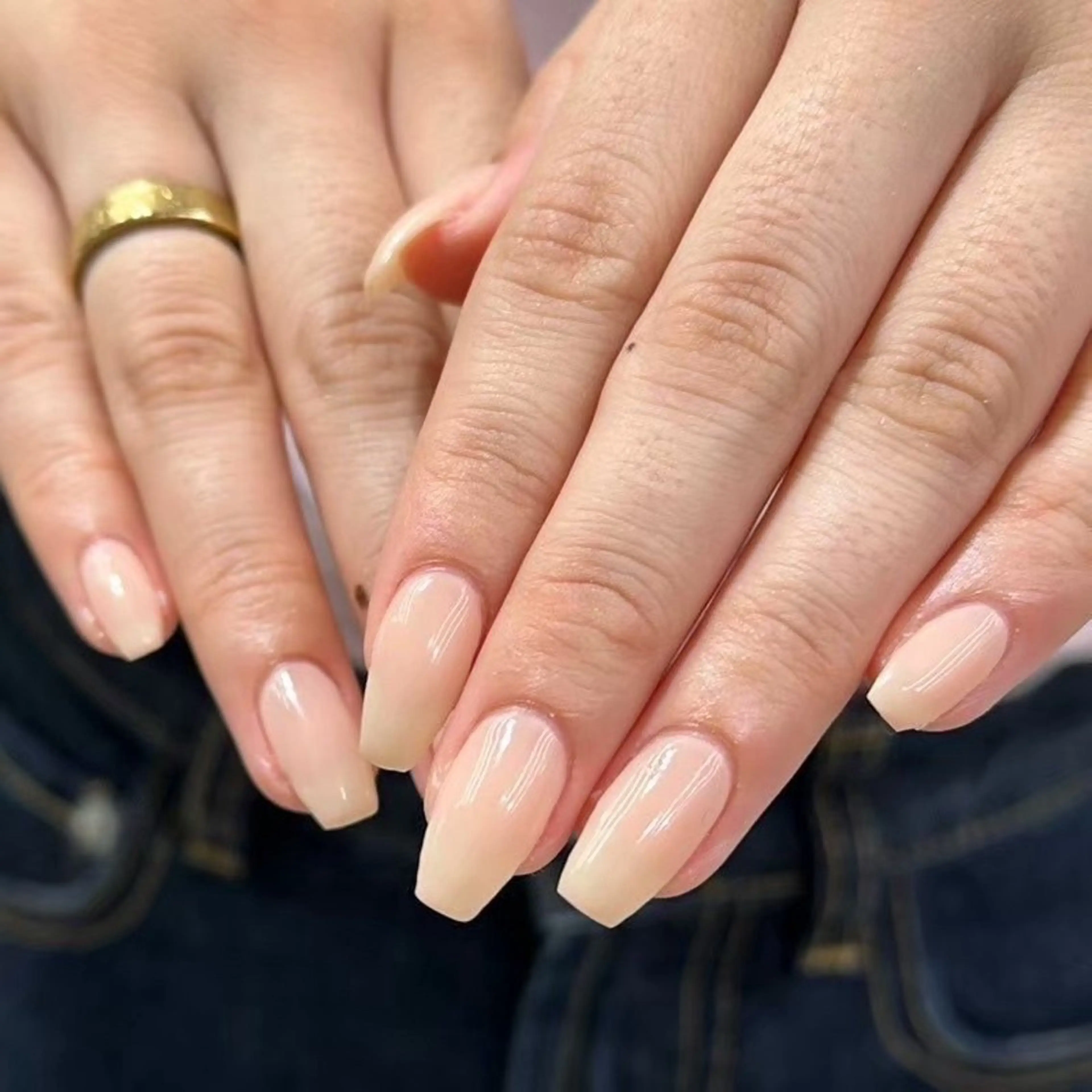 ネイル グラデーション キラキラネイル 韓国ネイル マグネットネイル ニュアンスネイル ハンドネイル 🎀大人nail /NOISMはな🎀のネイルデザイン