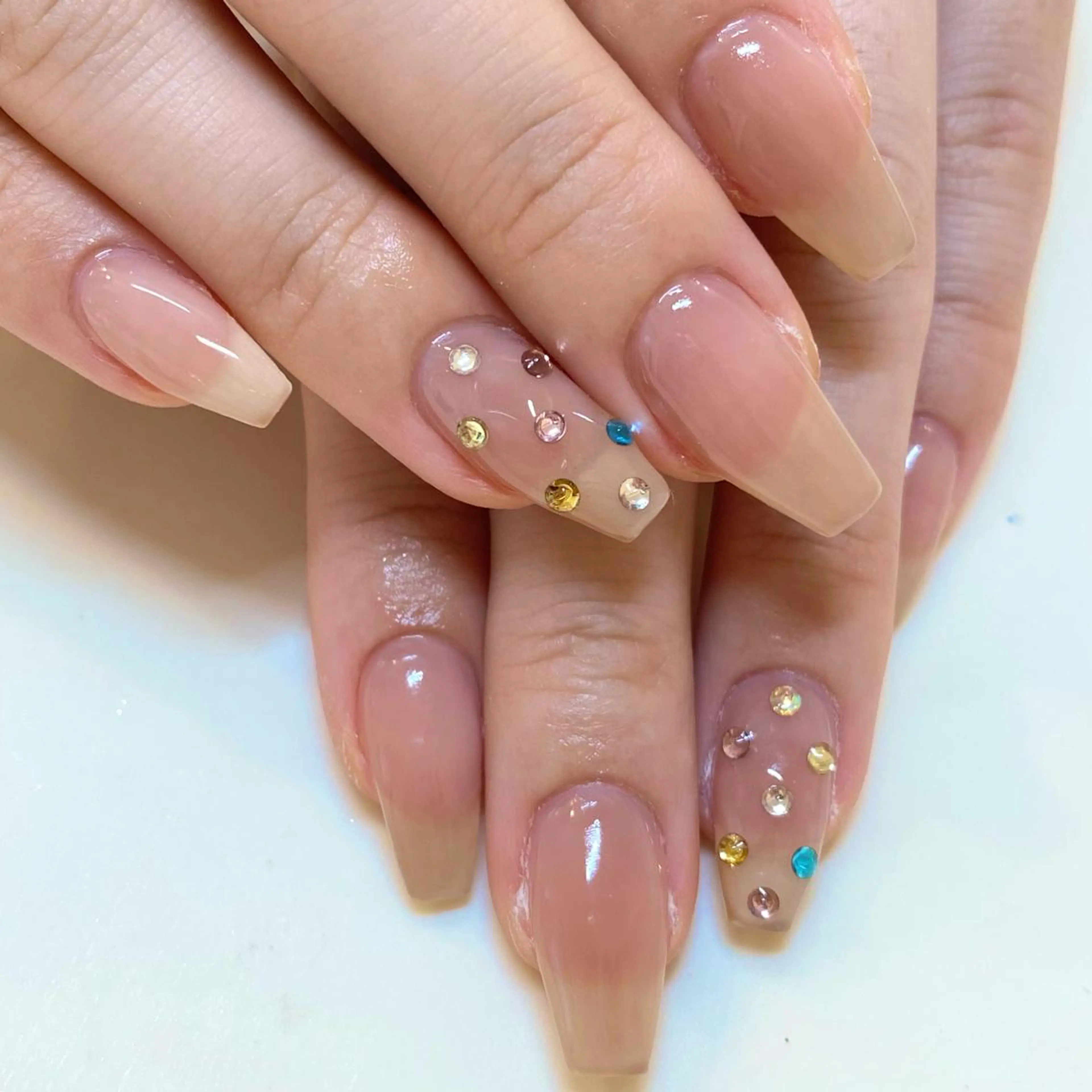 ネイル ハンドネイル 藤原 みゆのネイルデザイン