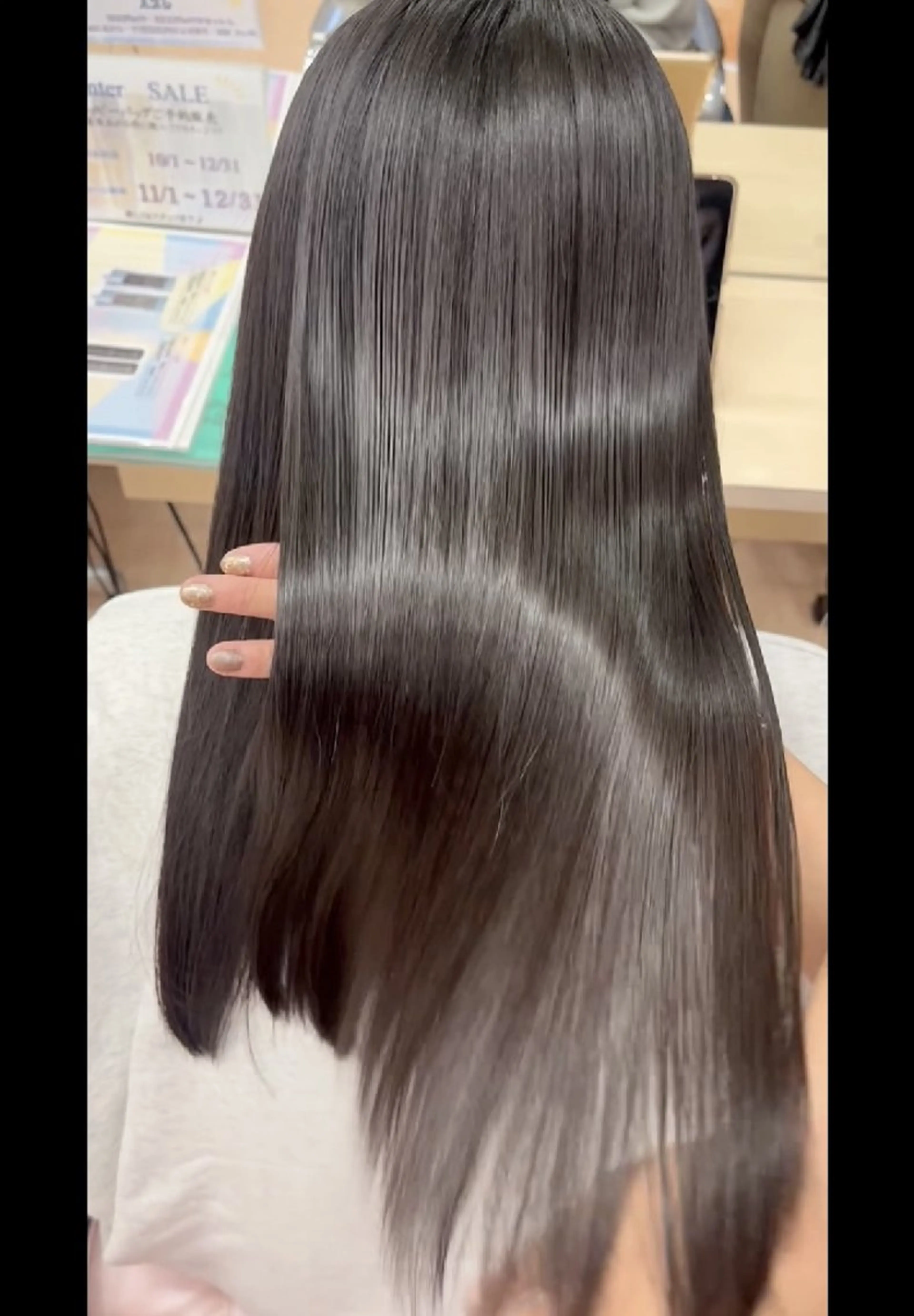 ロング 鈴木 優里花のヘアスタイル