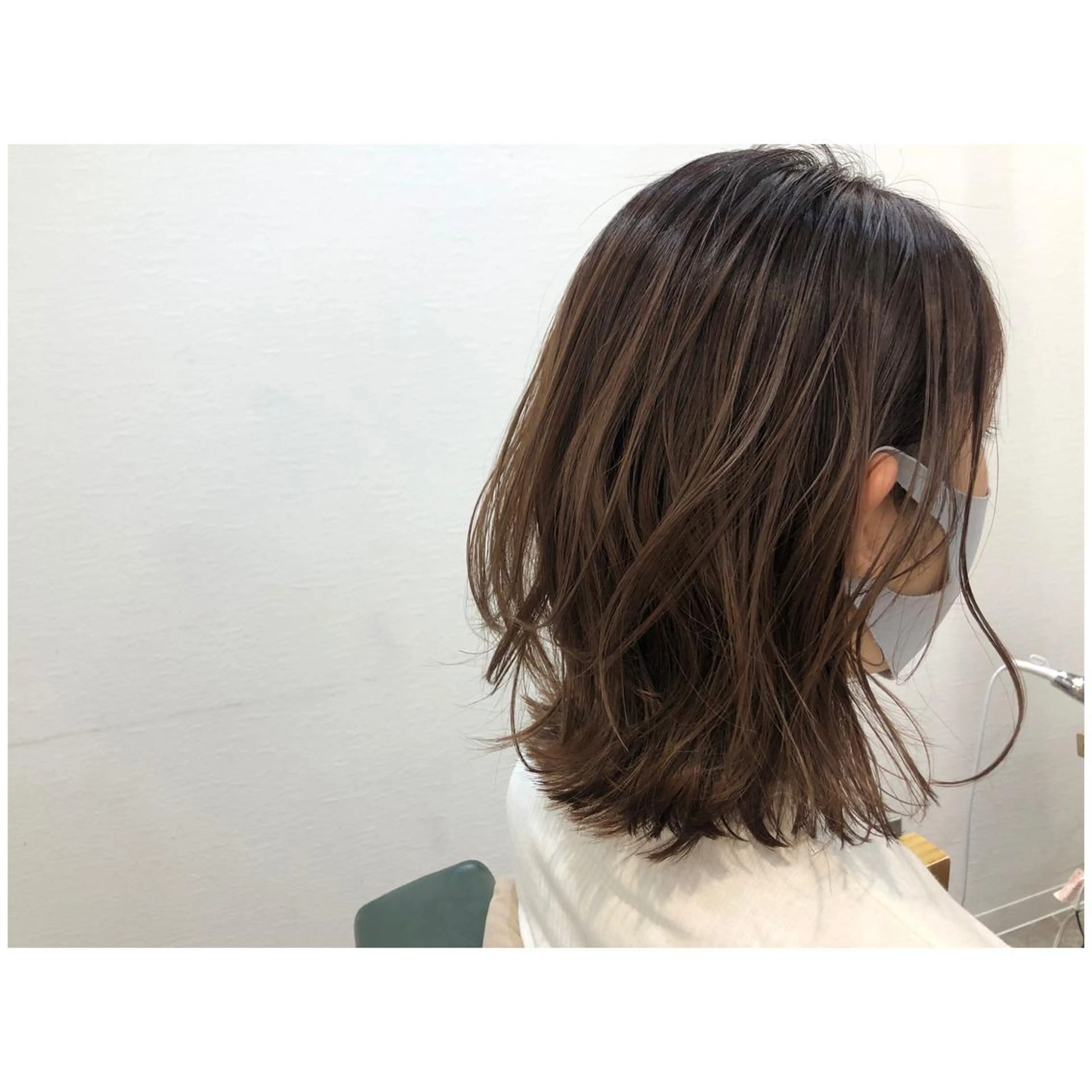 ミディアム カット ヘアカラー トリートメント 💫髪質改善矯正 MIHO💫のヘアスタイル