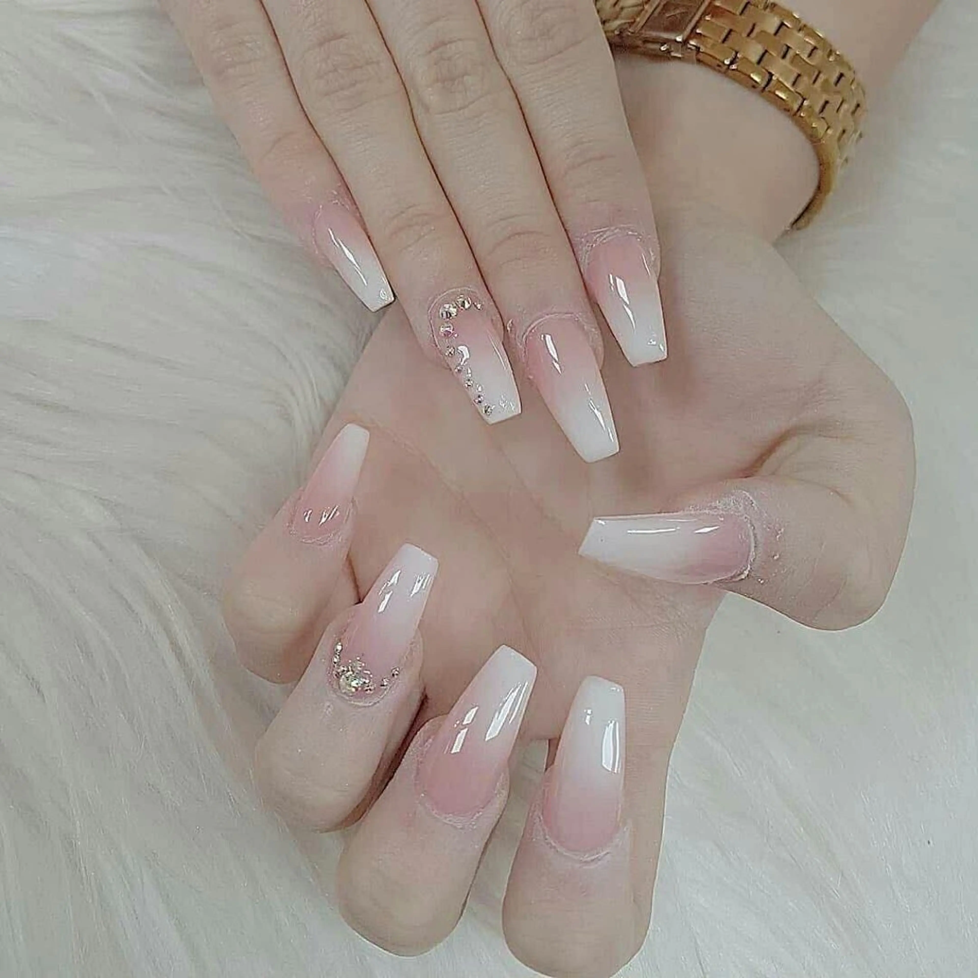 ネイル ハンドネイル 本田 アユミのネイルデザイン