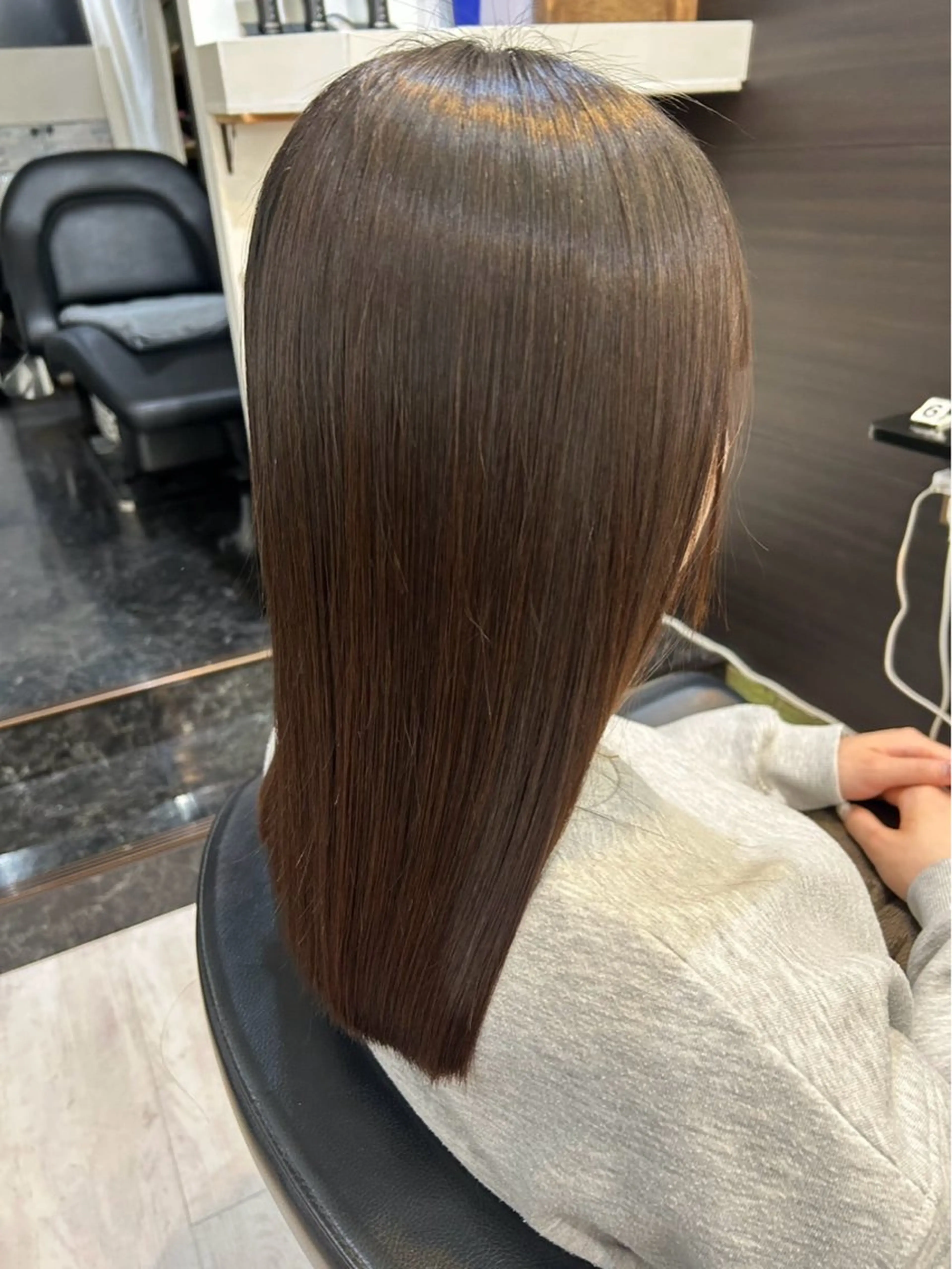 カラー 小川 凜華のヘアスタイル