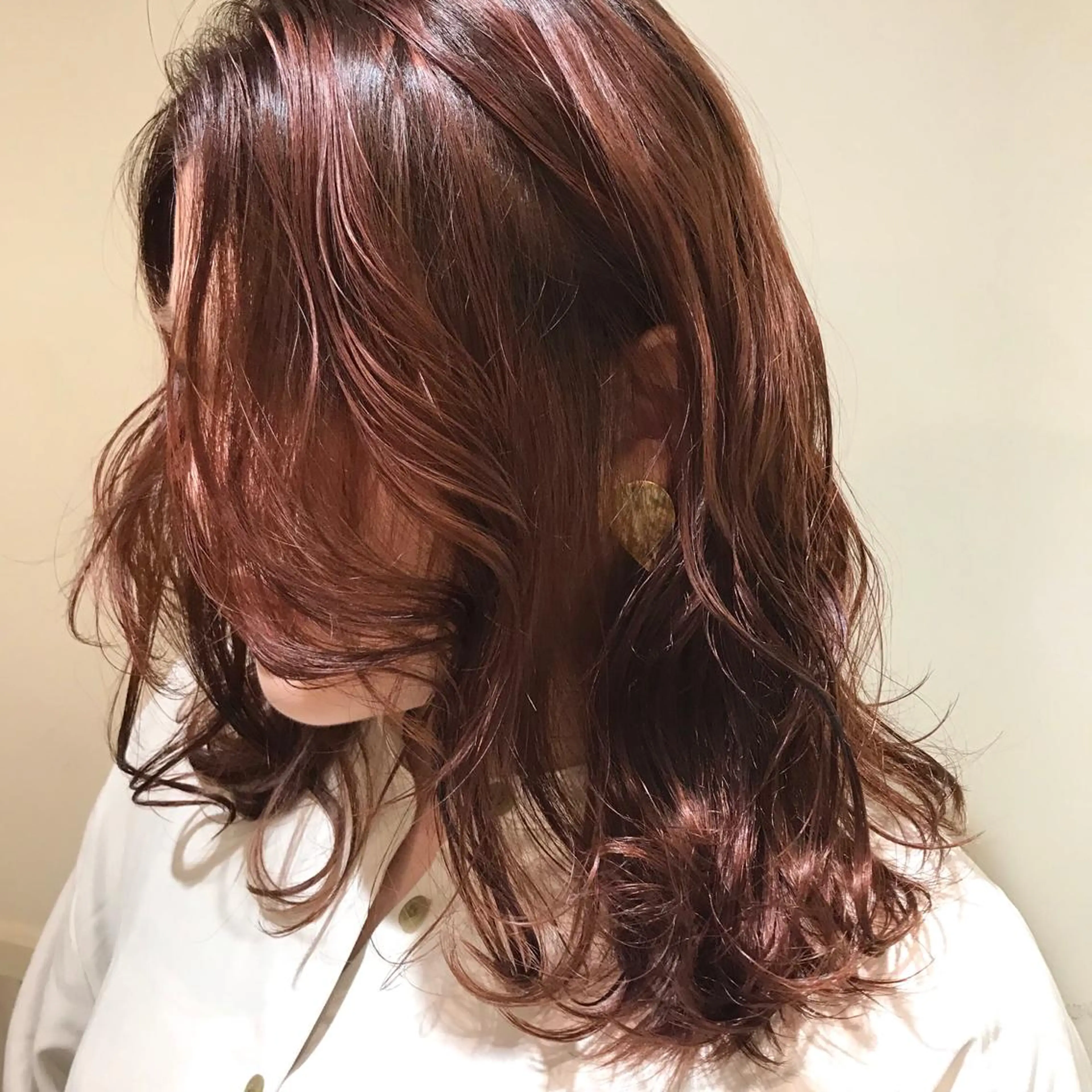 ミディアム カラー ヘアアレンジ スナコザワ レナのヘアスタイル