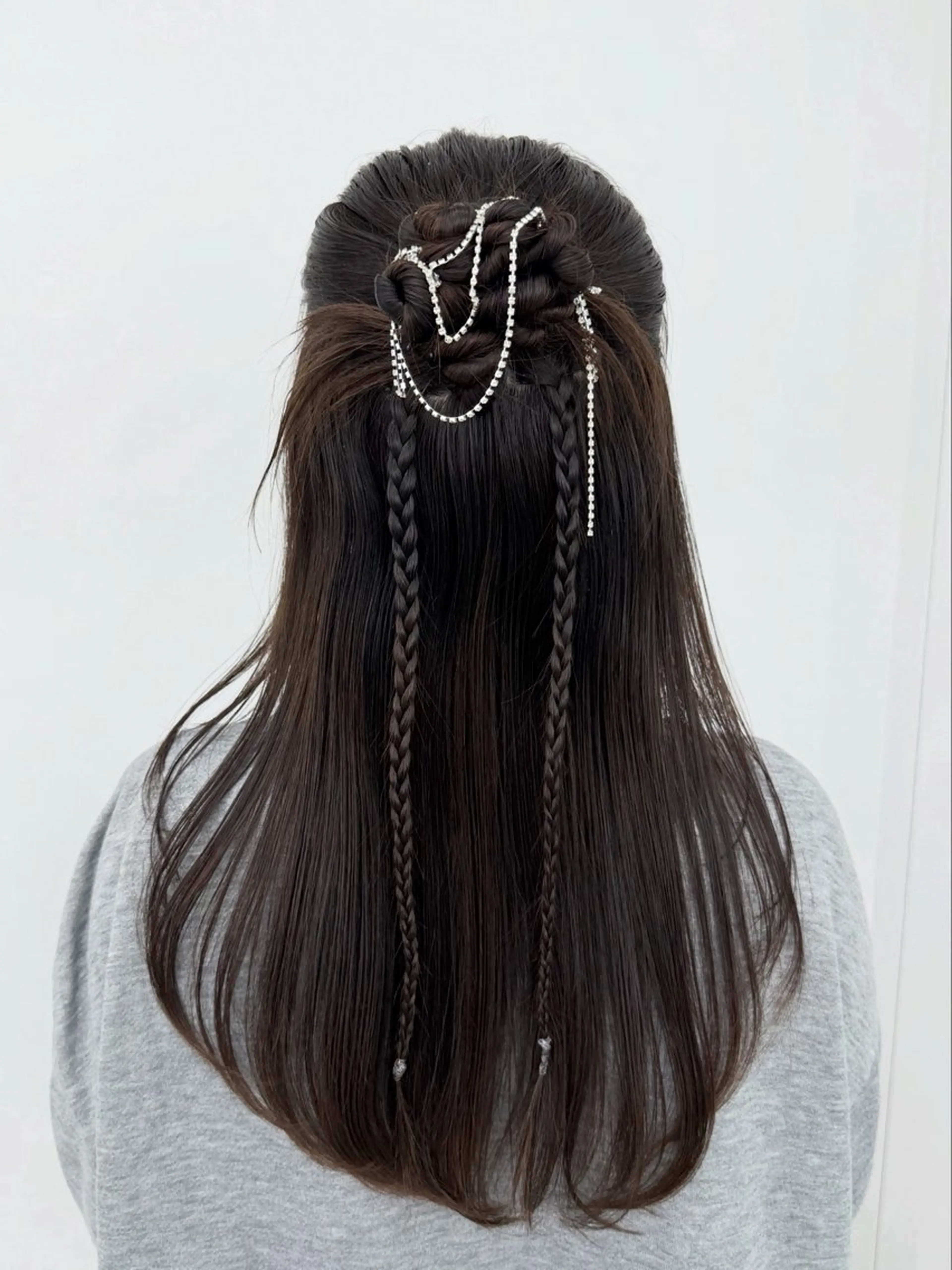 ロング ヘアアレンジ ハーフアップ ヘアセット 韓国ヘア/顔周り ヘアセット/加藤優里のヘアスタイル