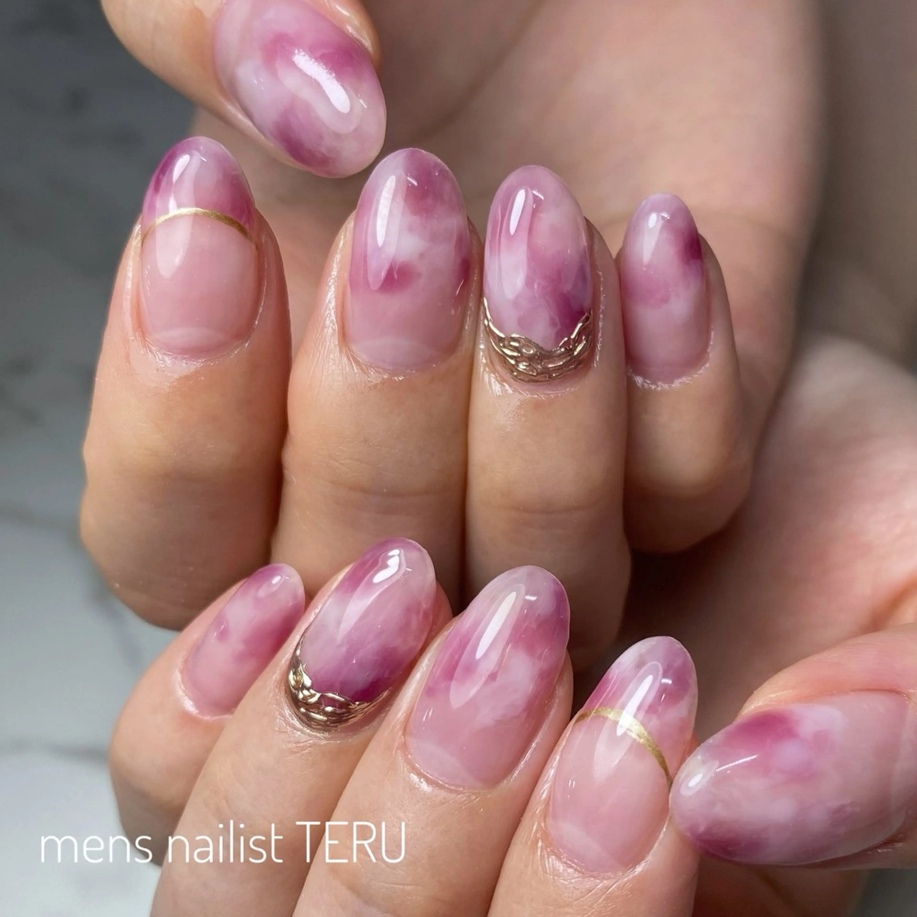 ネイル メンズネイル ニュアンスネイル パープル ハンドネイル nail salon ETERNAL所属・nailsalon ETERNALのネイルデザイン