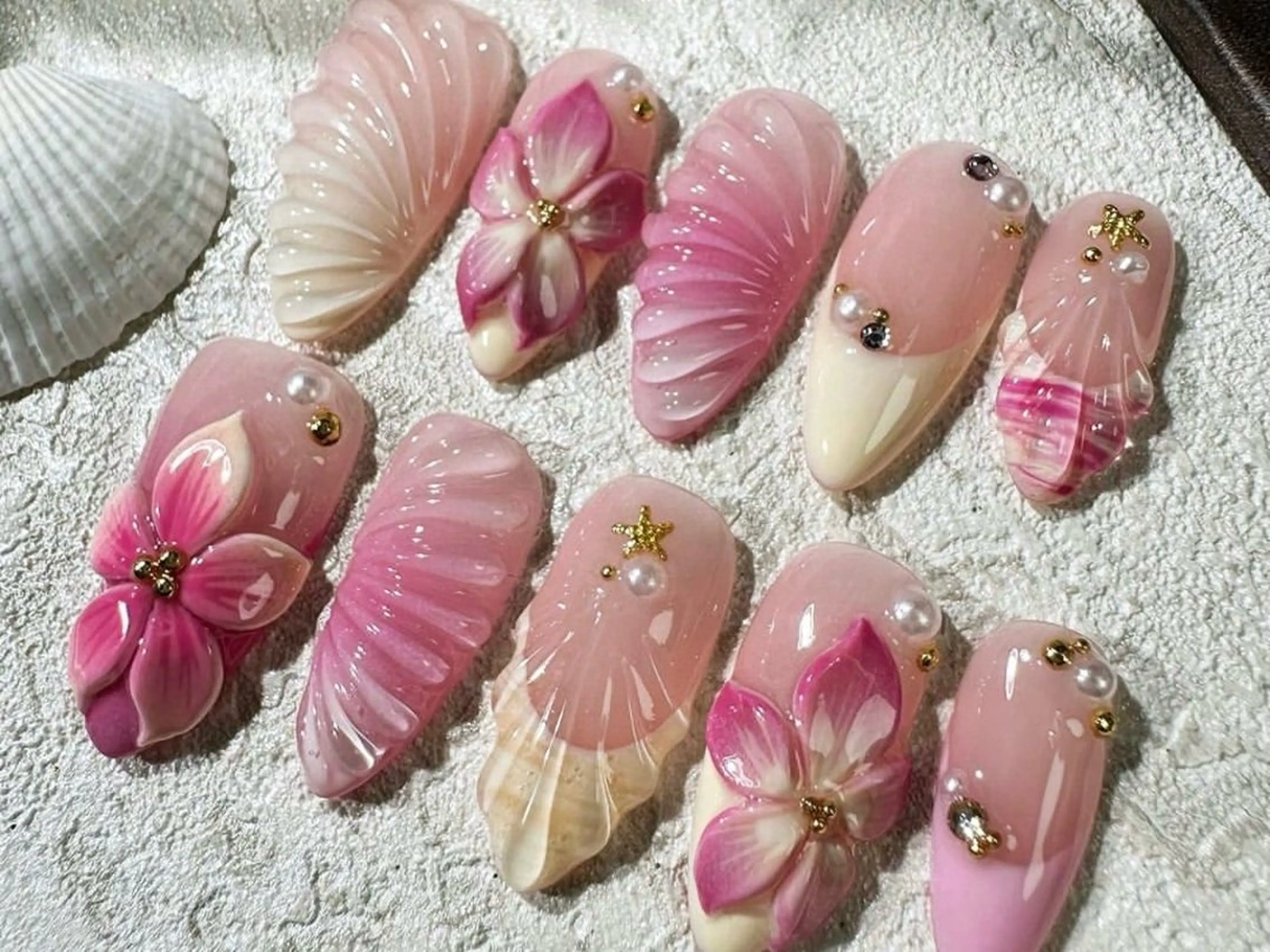 ネイル ハンドネイル Nova Nail Nambaのネイルデザイン